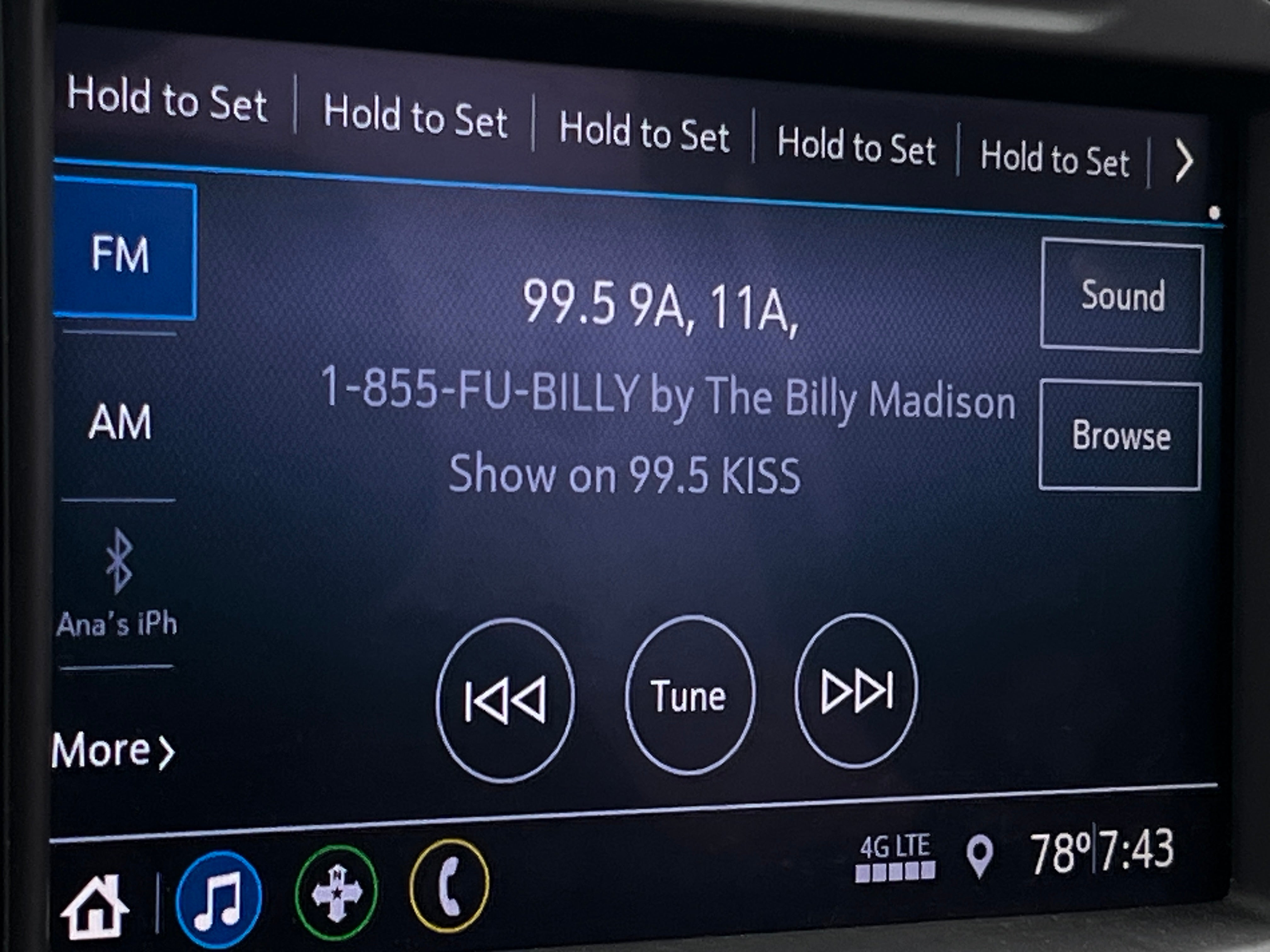 2020 Chevrolet Silverado 1500 RST 4