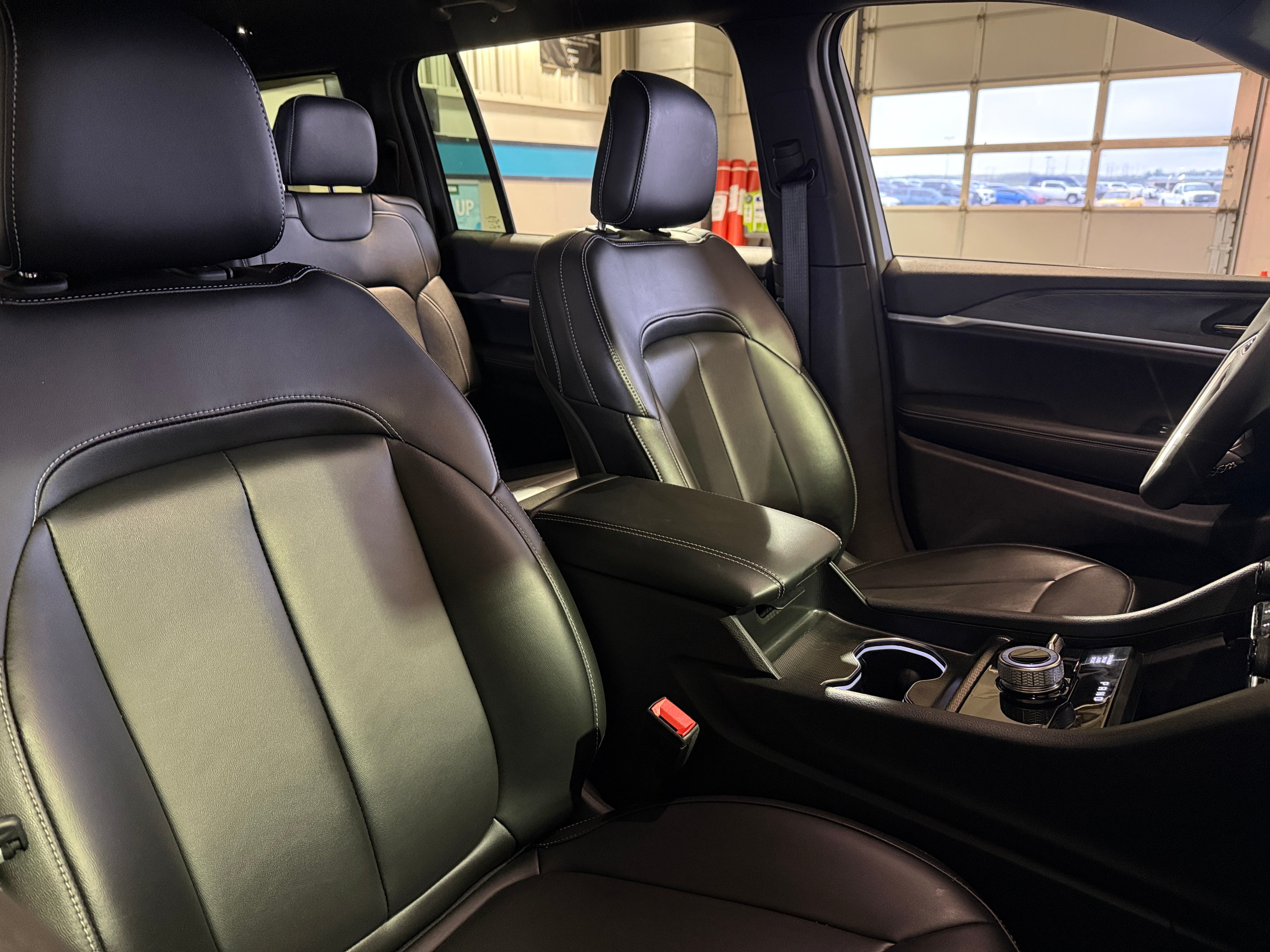 2024 Jeep Grand Cherokee L Limited Edition 2