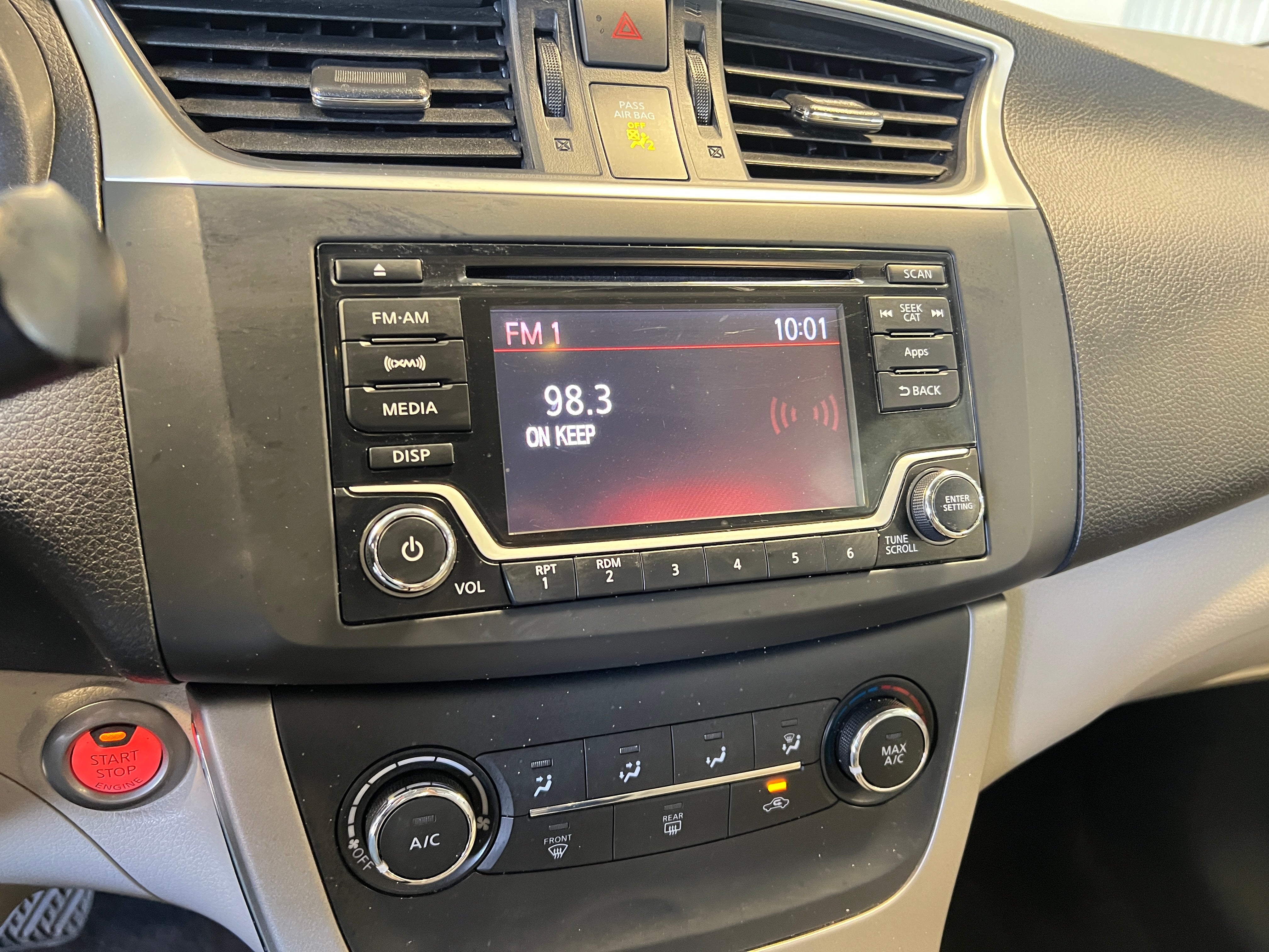 2015 Nissan Sentra SV 3