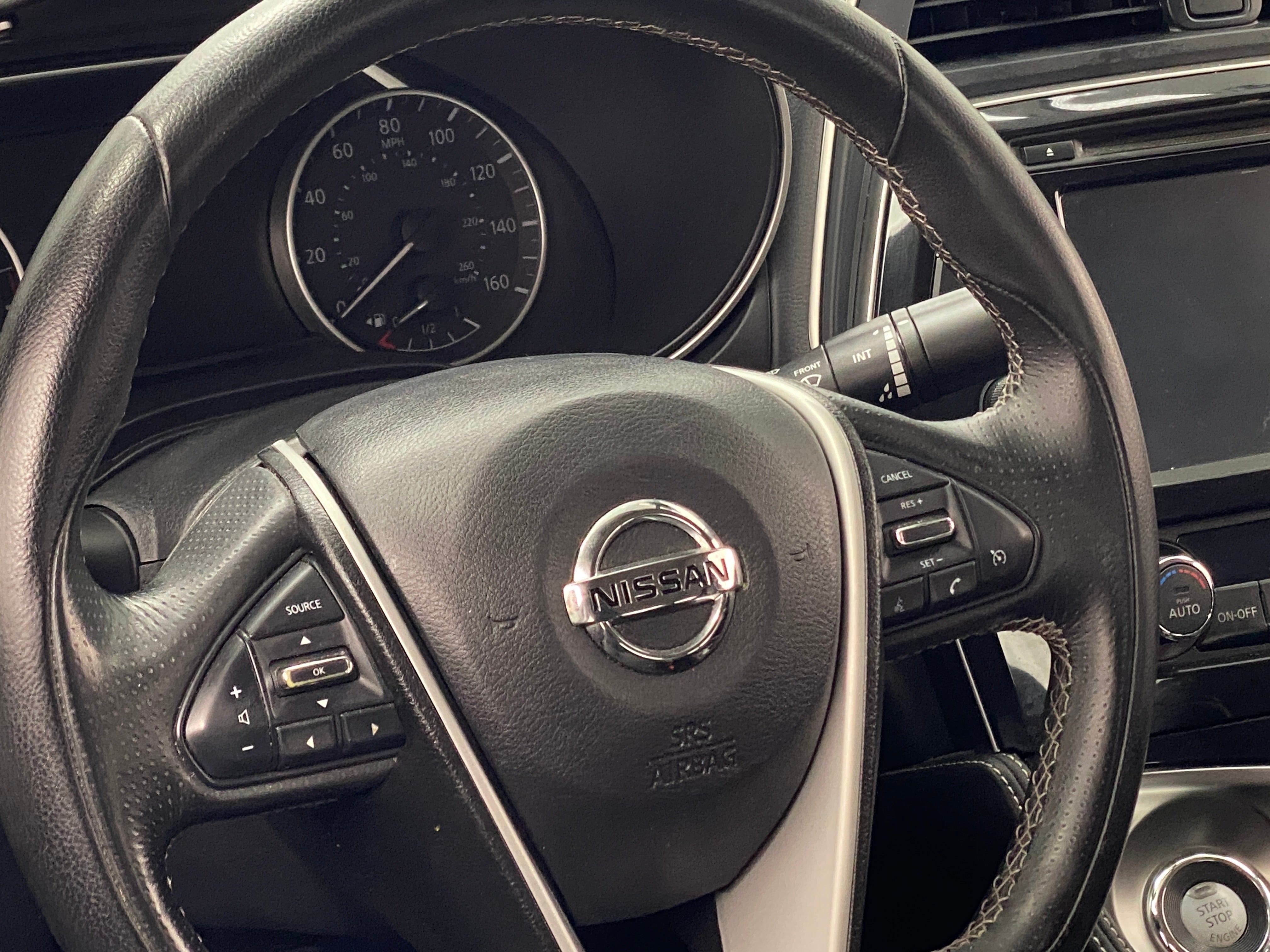 2017 Nissan Maxima SV 4
