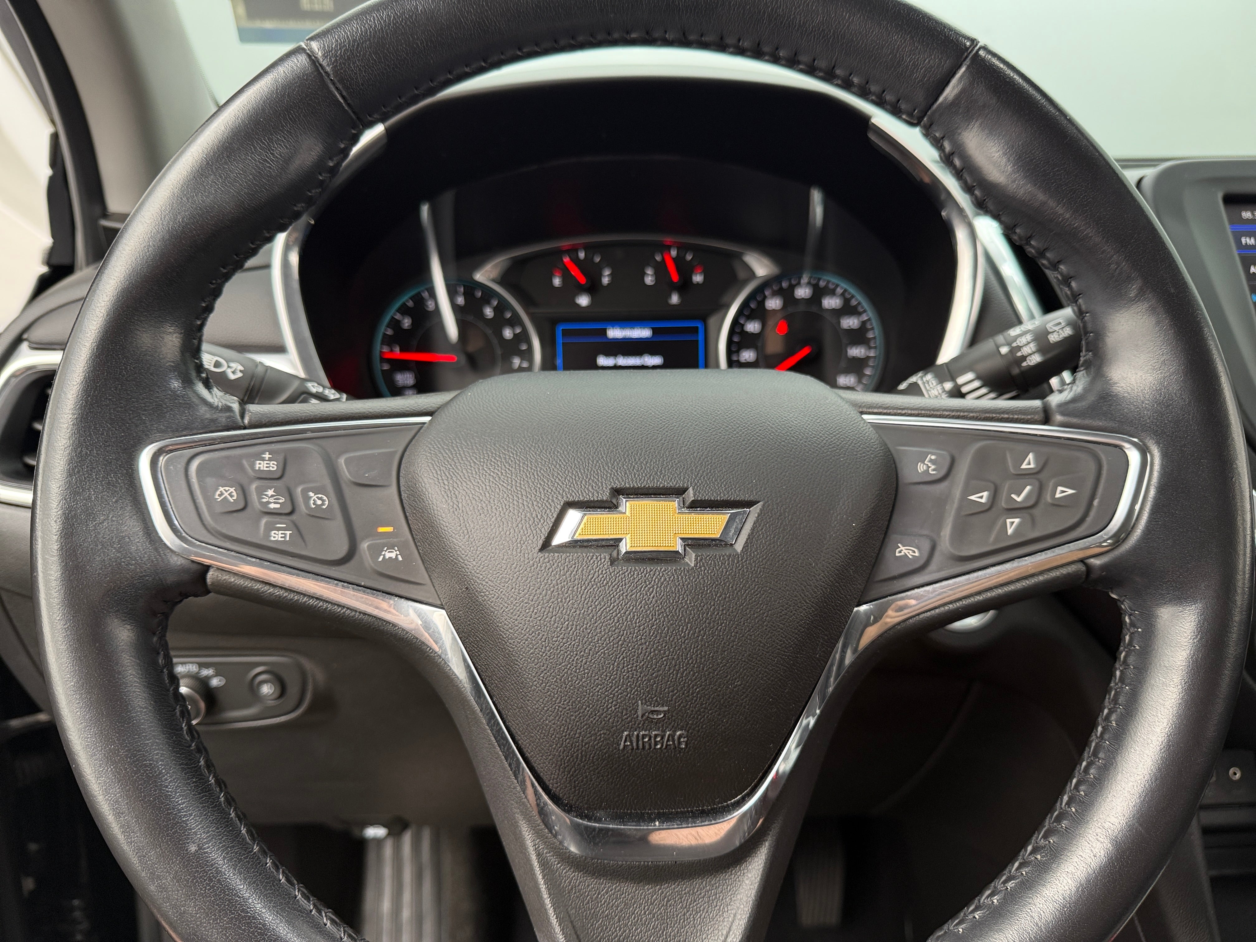 2020 Chevrolet Equinox LT 5