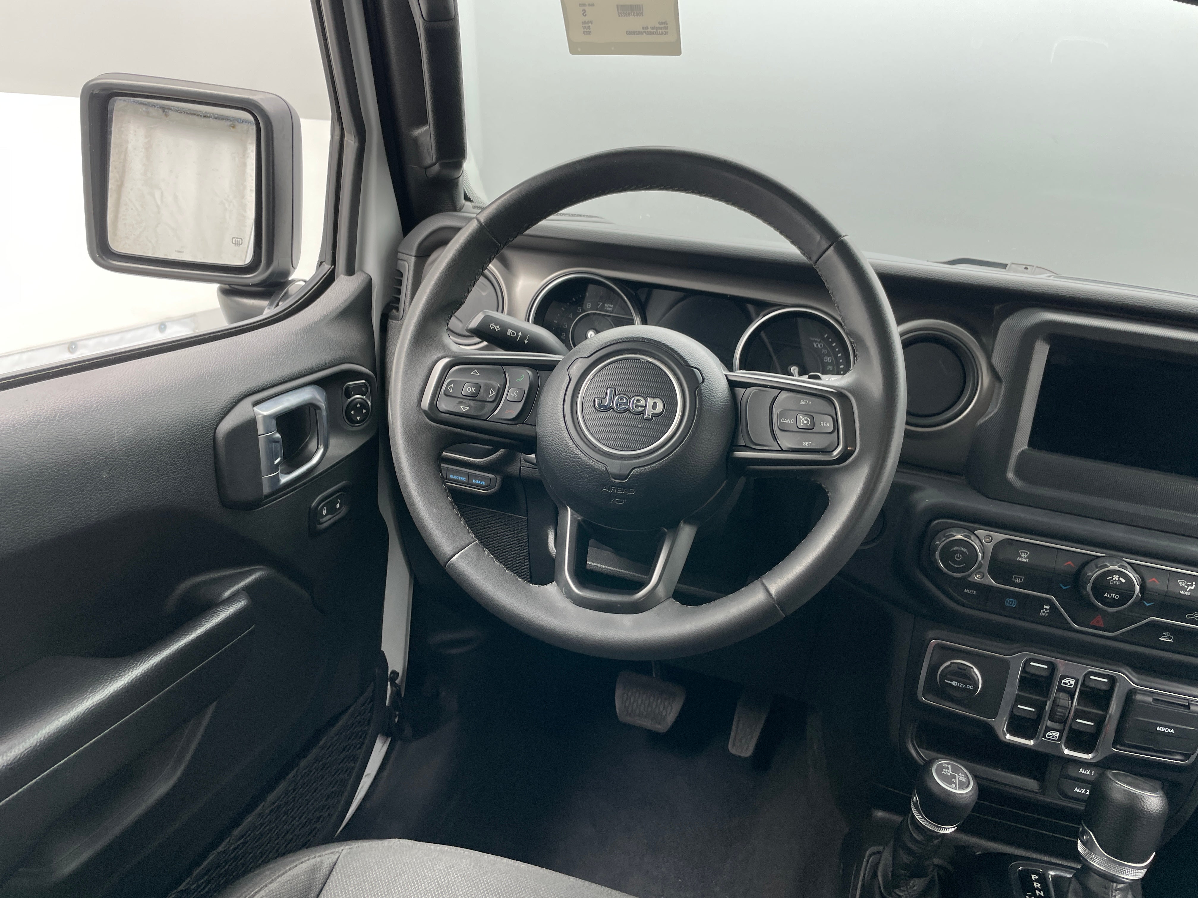 2023 Jeep Wrangler Willys Wheeler 5