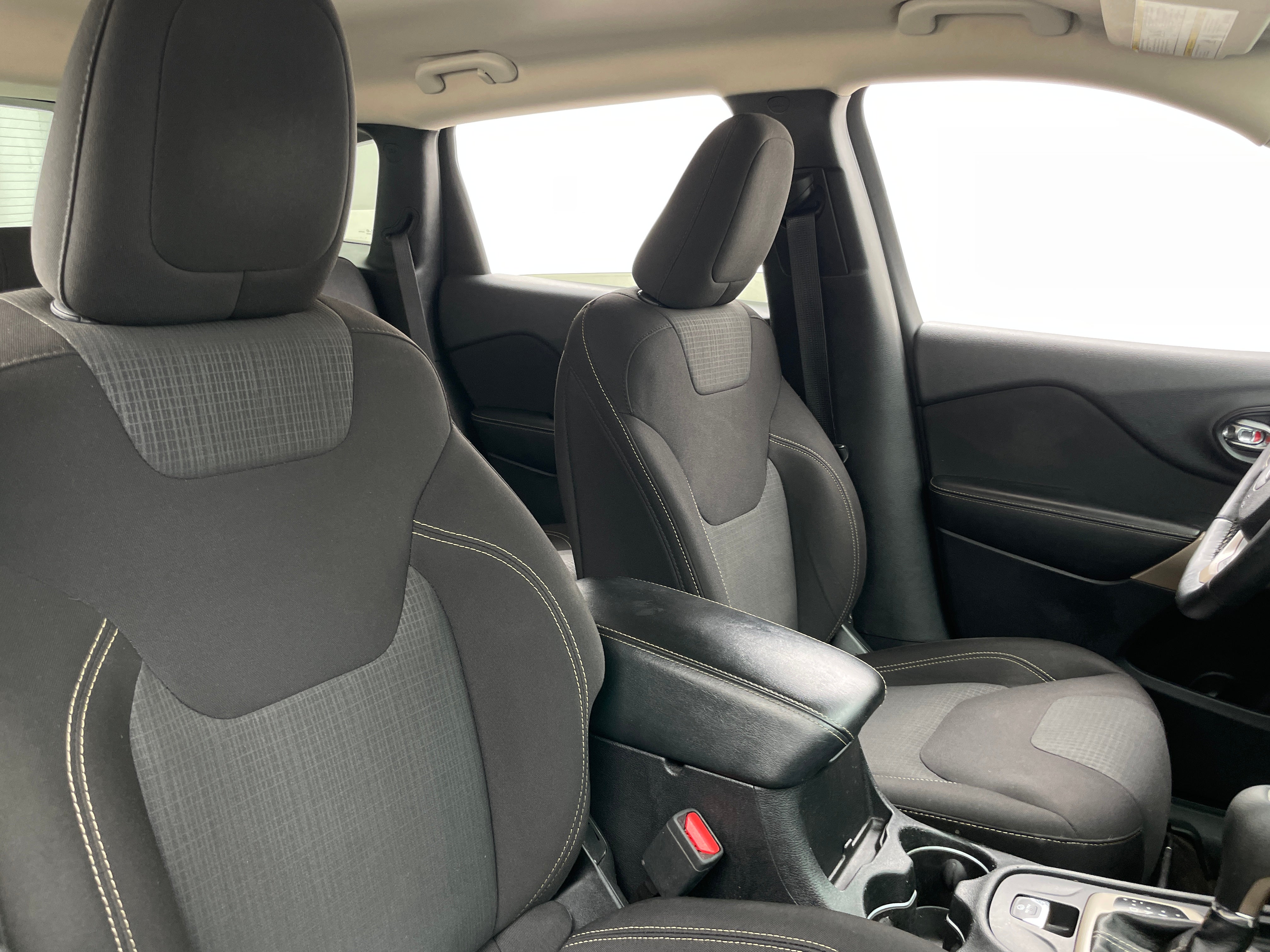 2017 Jeep Cherokee Latitude 2