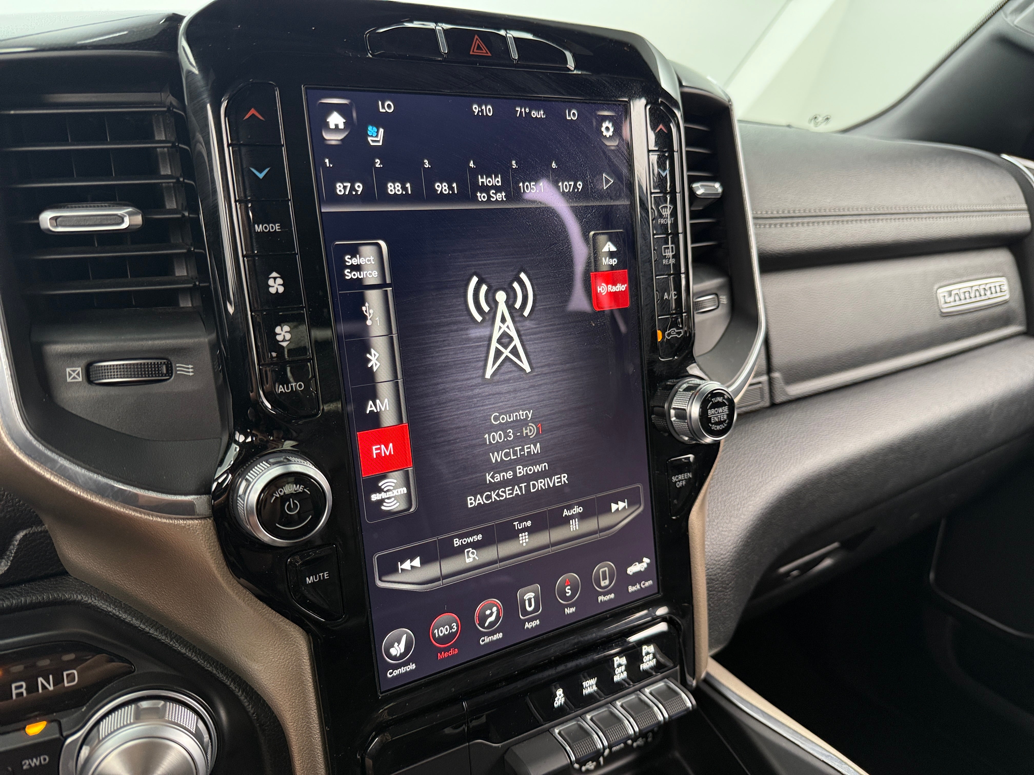 2019 RAM 1500 Laramie 3