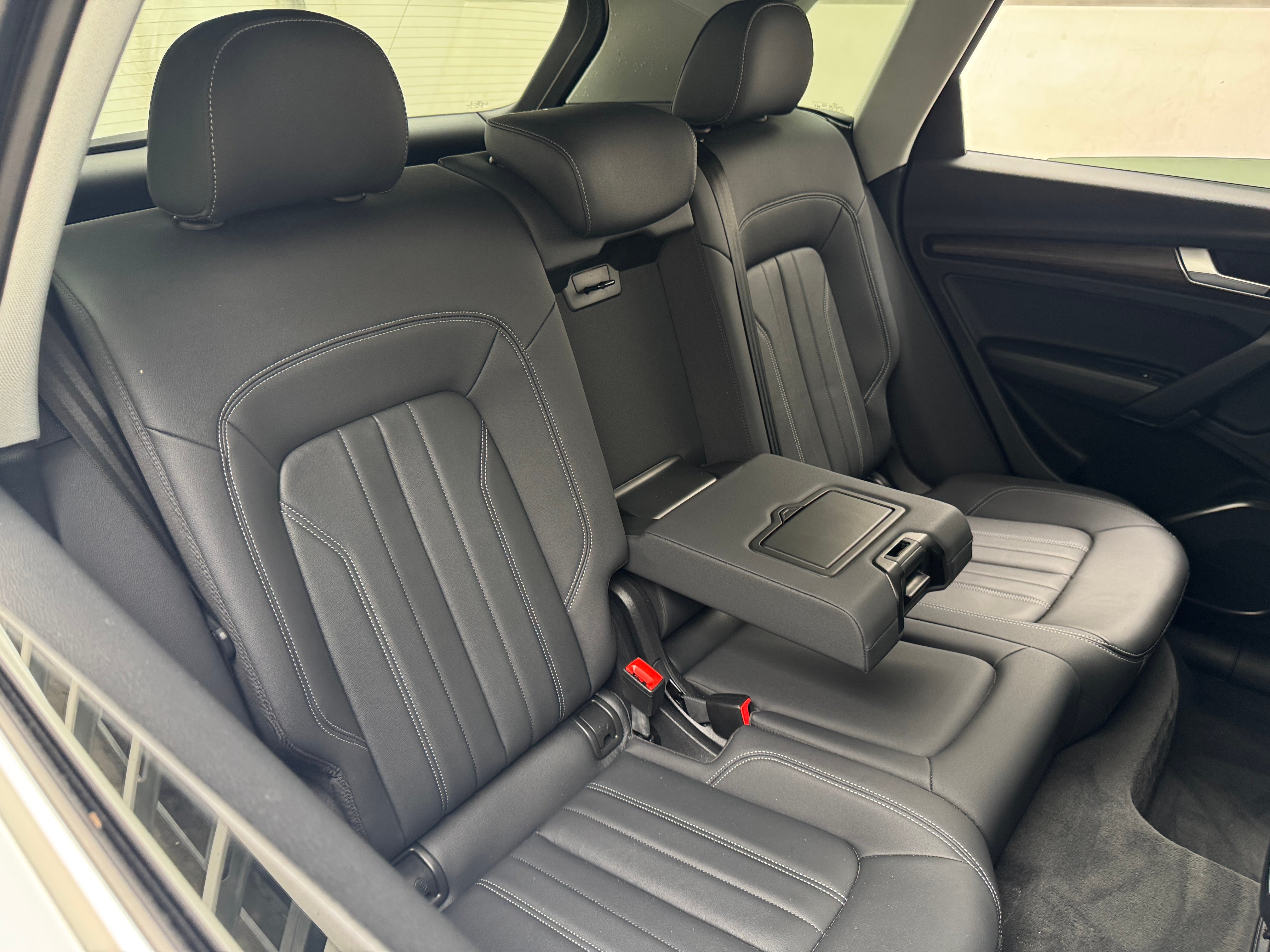 2022 Audi Q5 e Premium 5