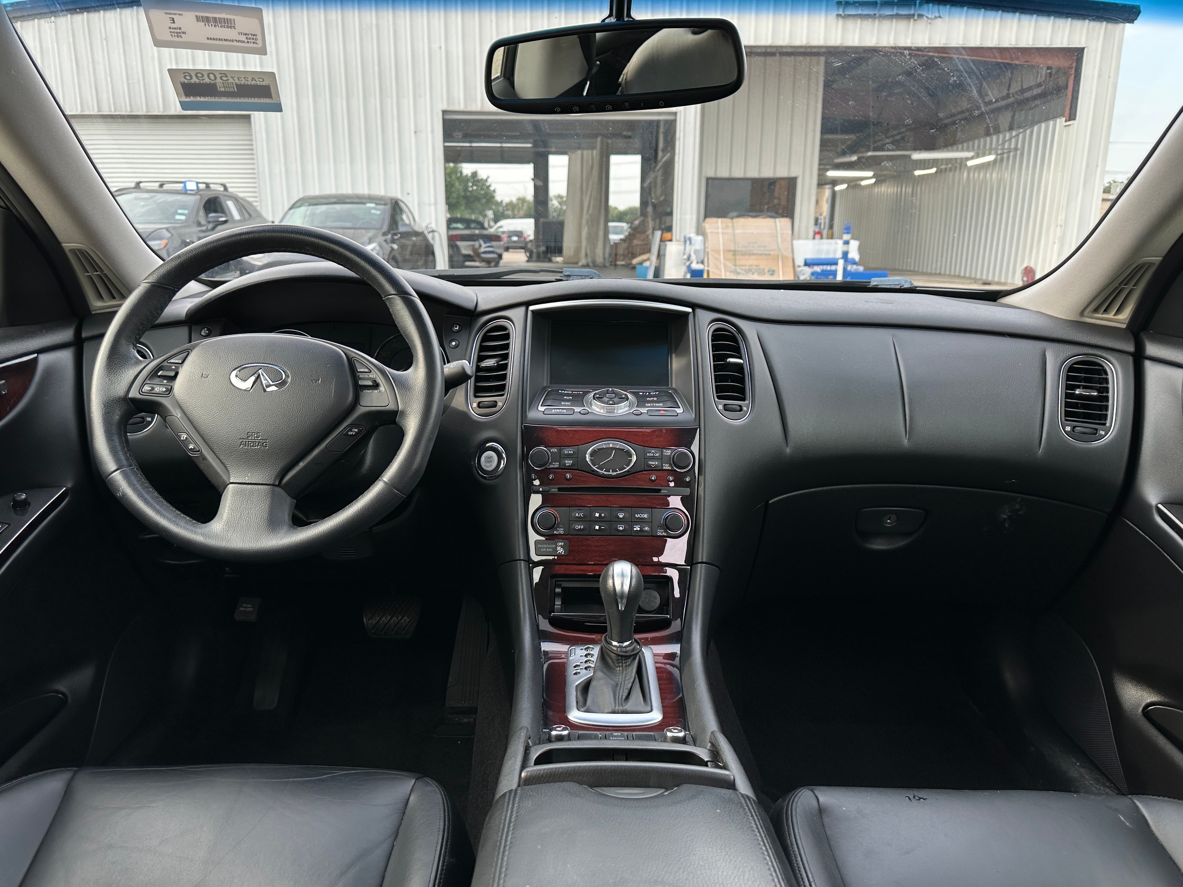 2017 INFINITI QX50 Base 2