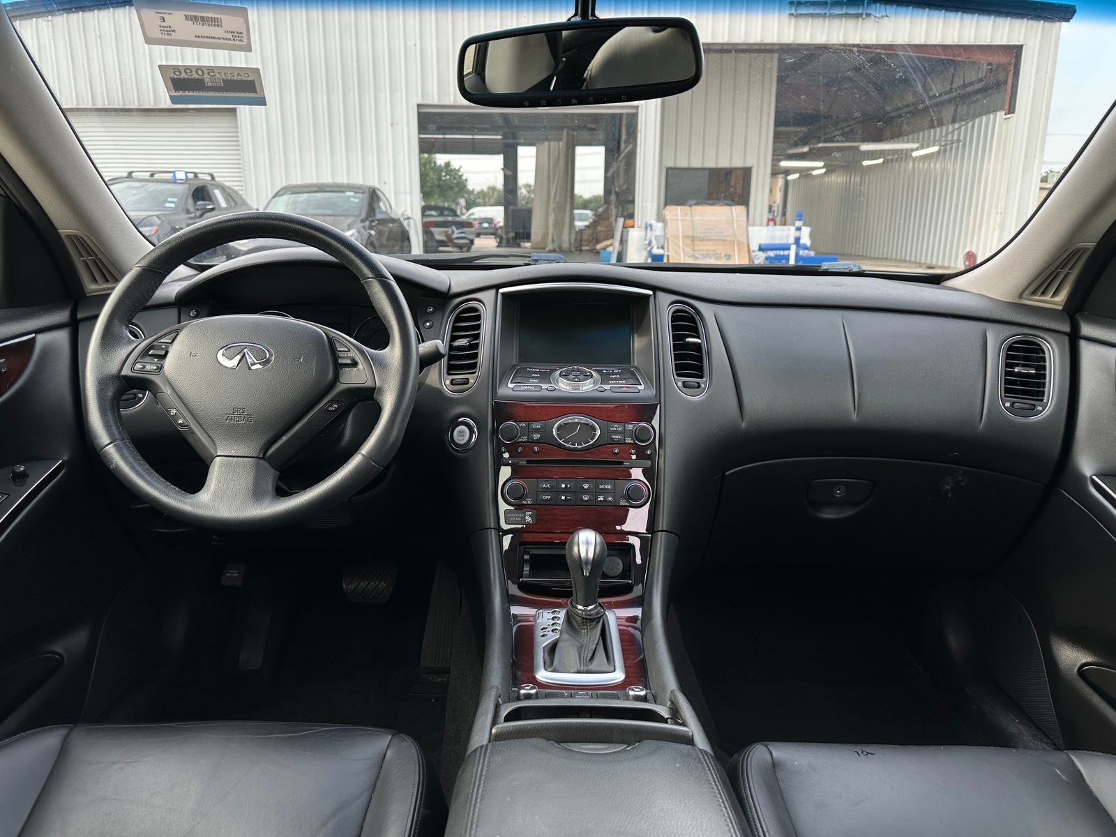 Thumbnail: 2017 INFINITI QX50 - 2