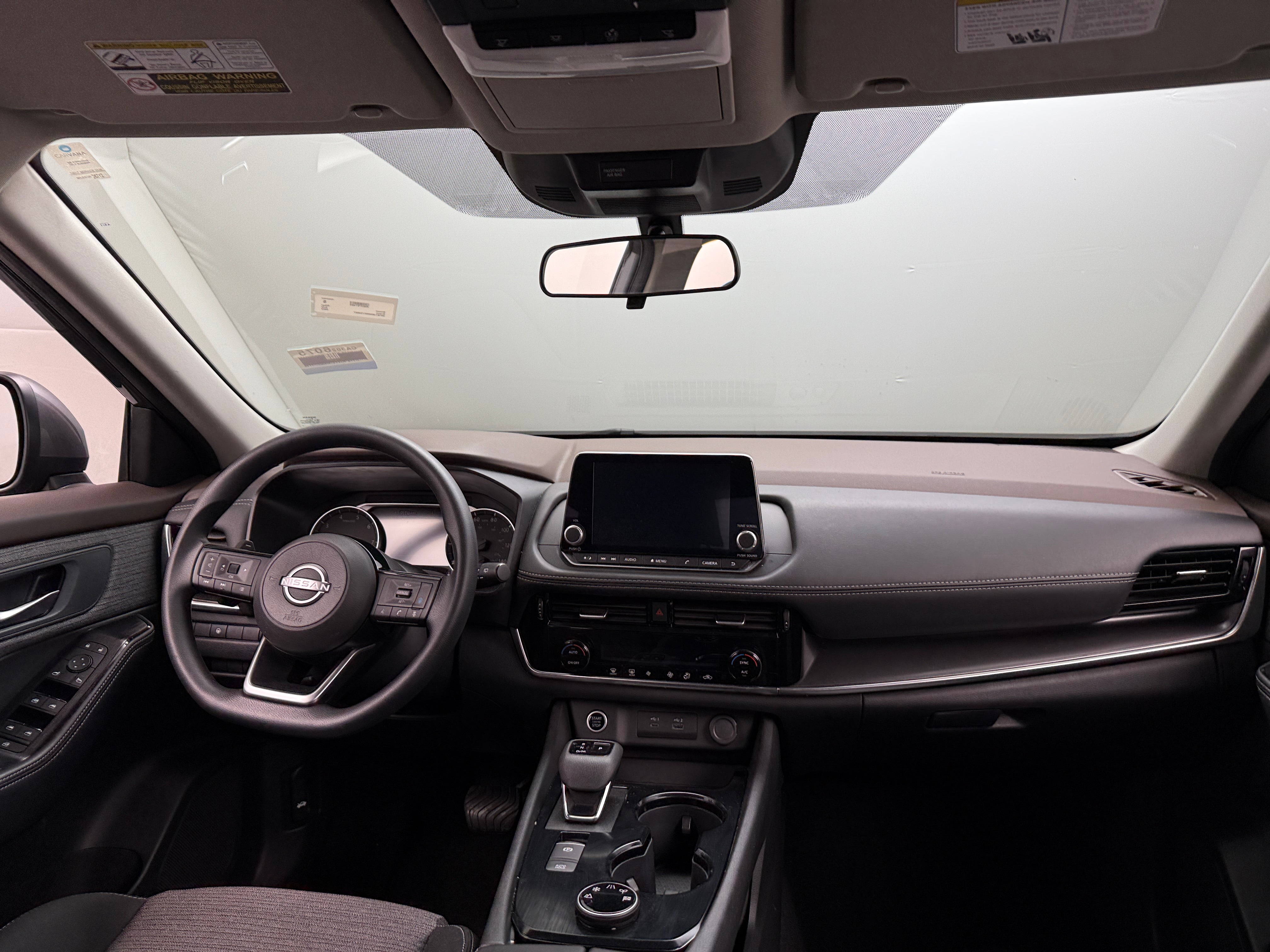 2022 Nissan Rogue SV 3