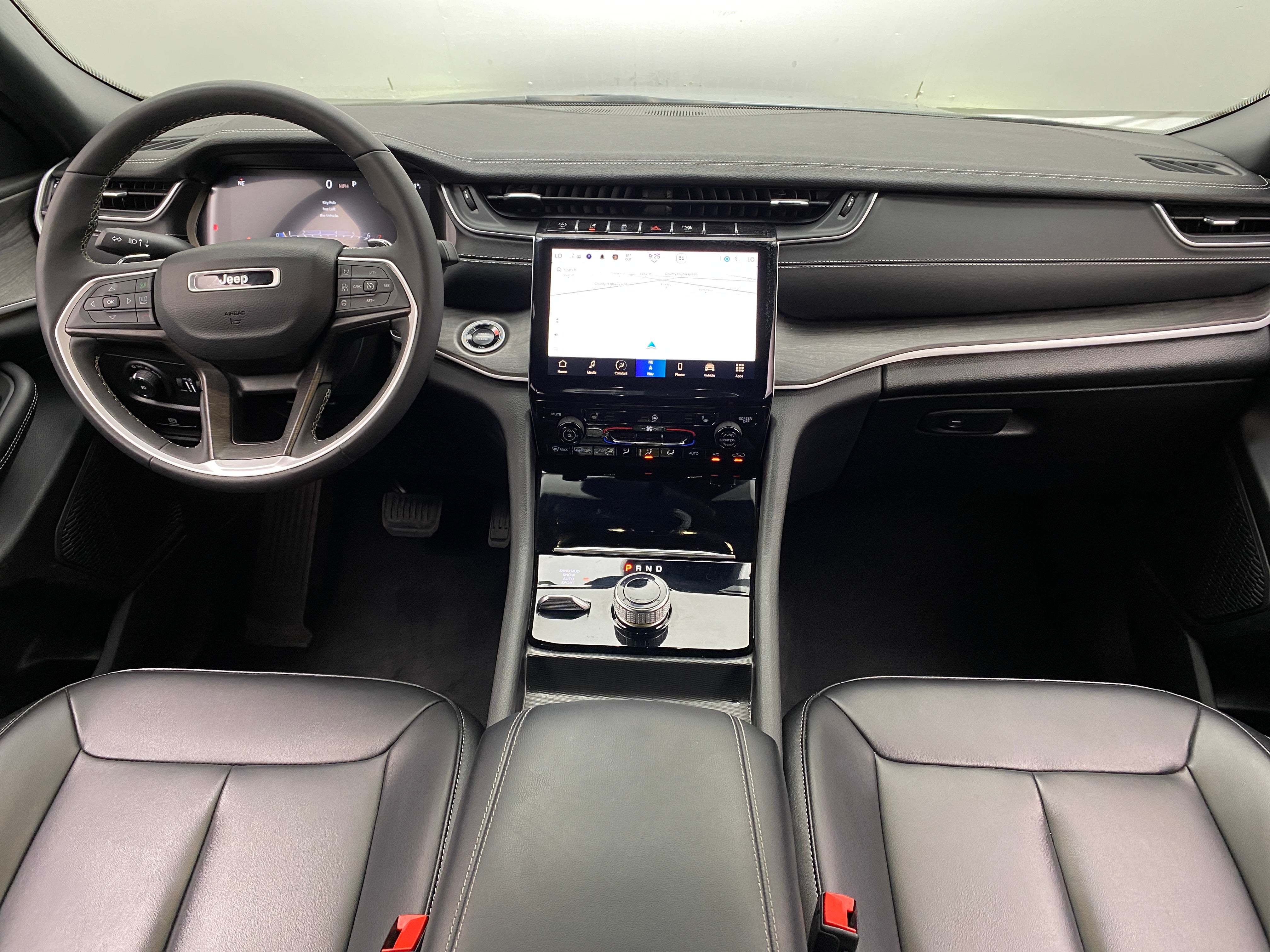 2024 Jeep Grand Cherokee L Limited Edition 2