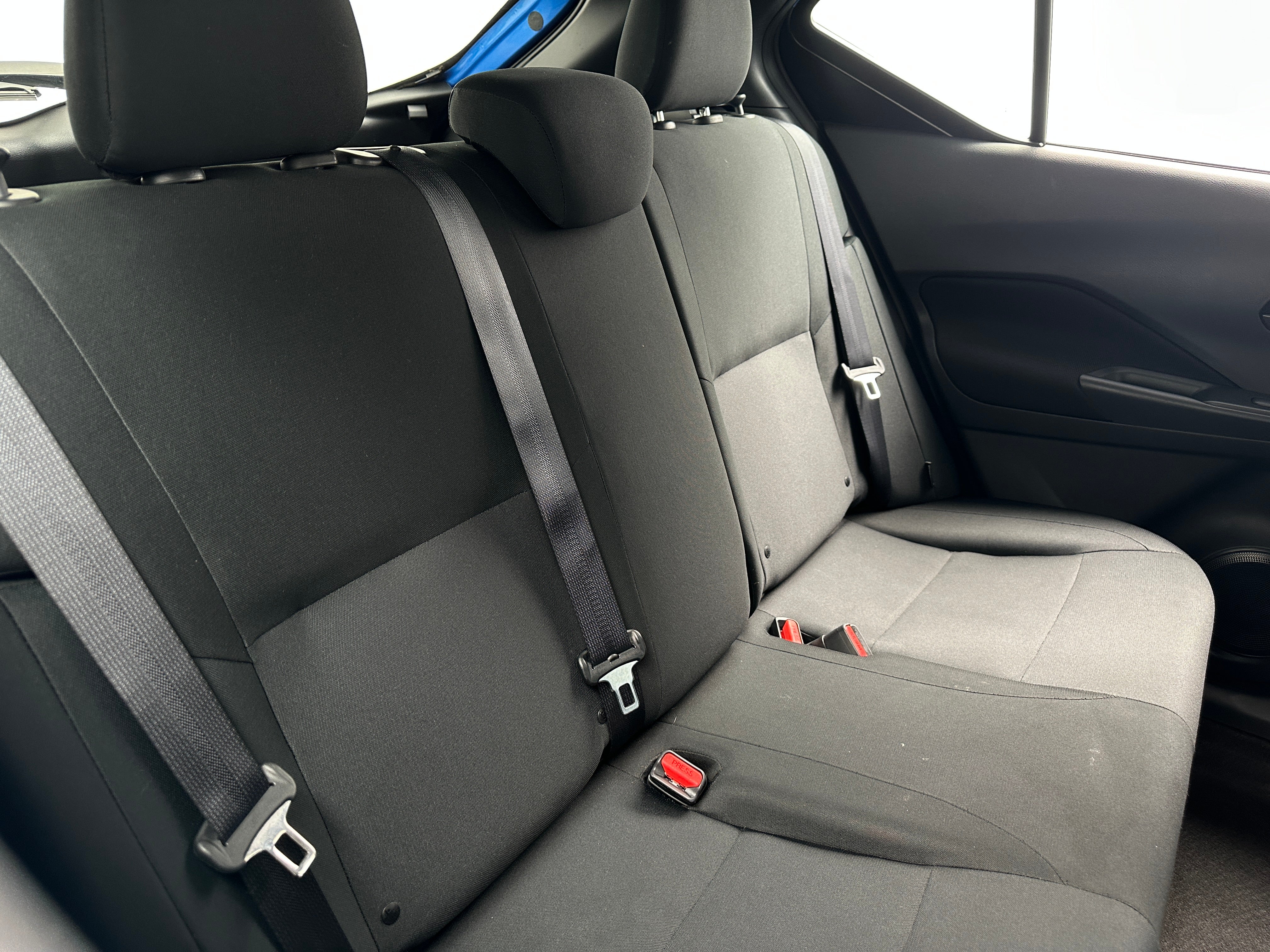 2023 Nissan Kicks S 6