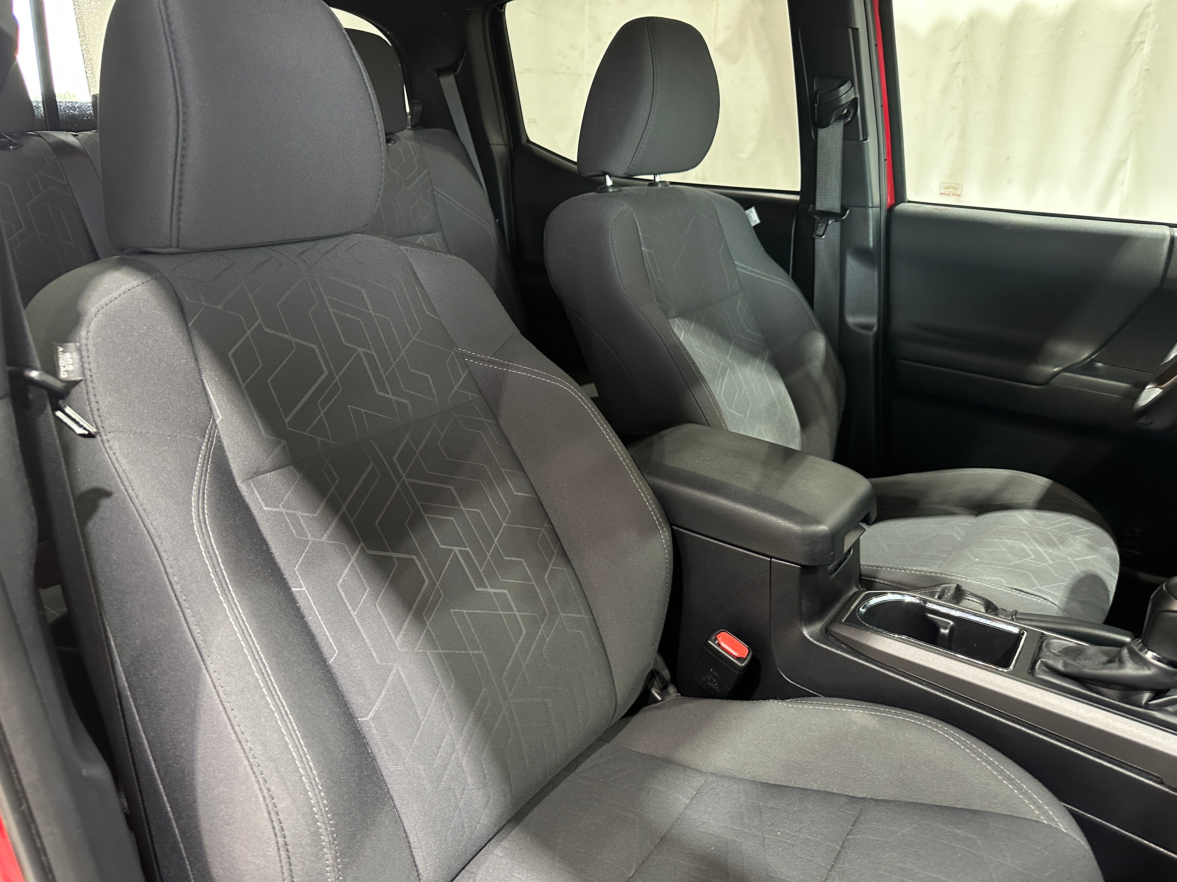 2017 Toyota Tacoma TRD Sport 2