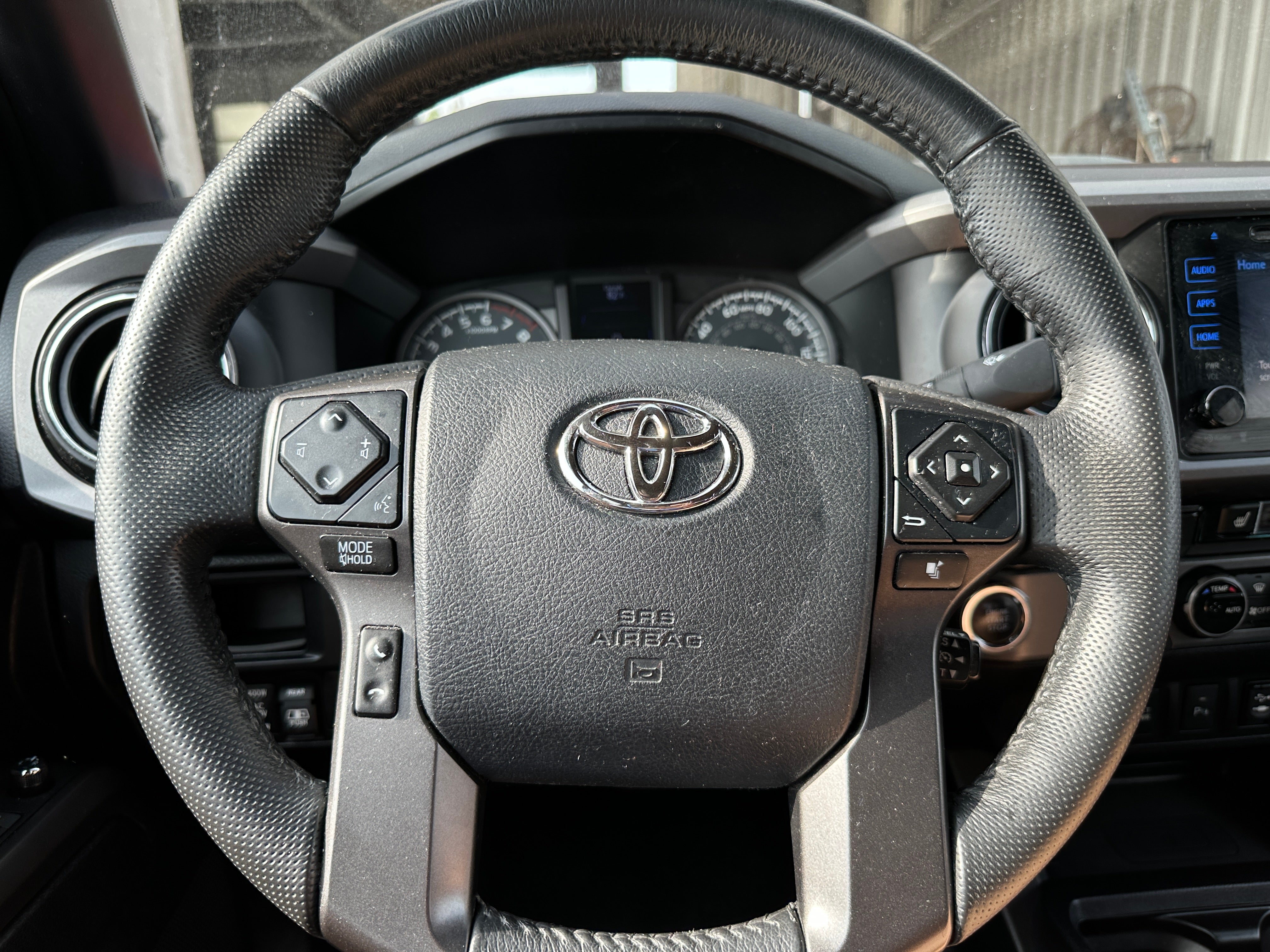 2017 Toyota Tacoma TRD Sport 5