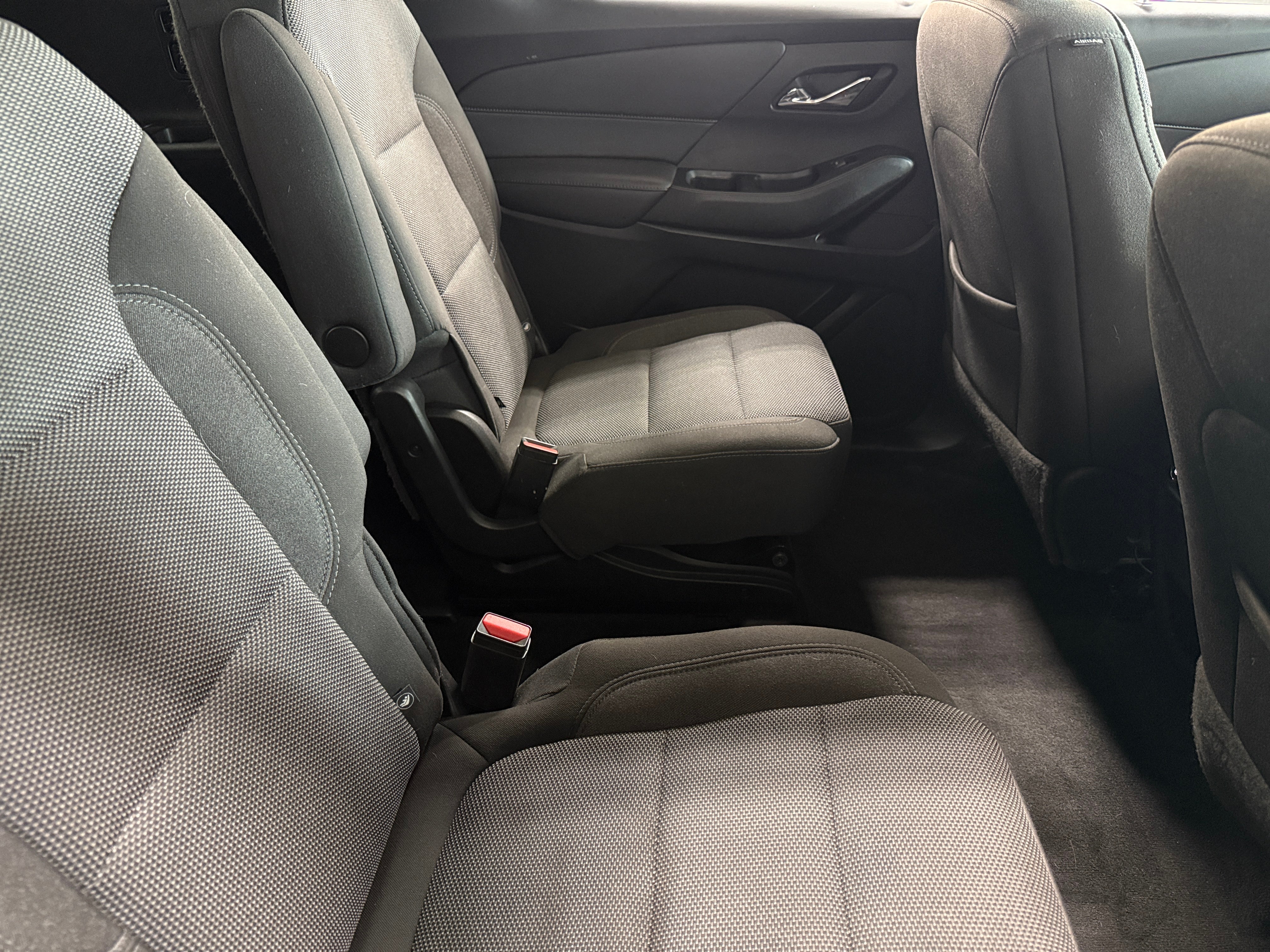2023 Chevrolet Traverse LT 6