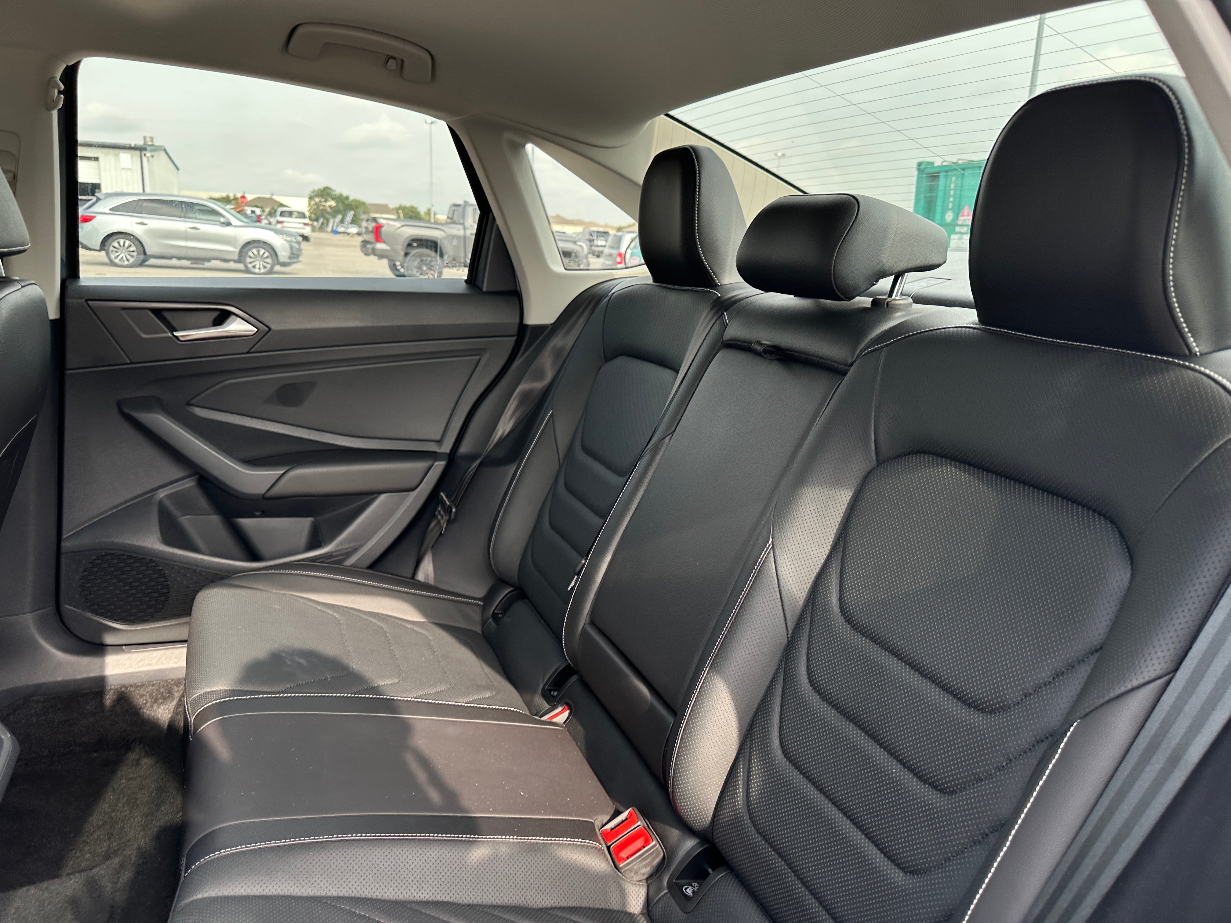 2023 Volkswagen Jetta SEL 5