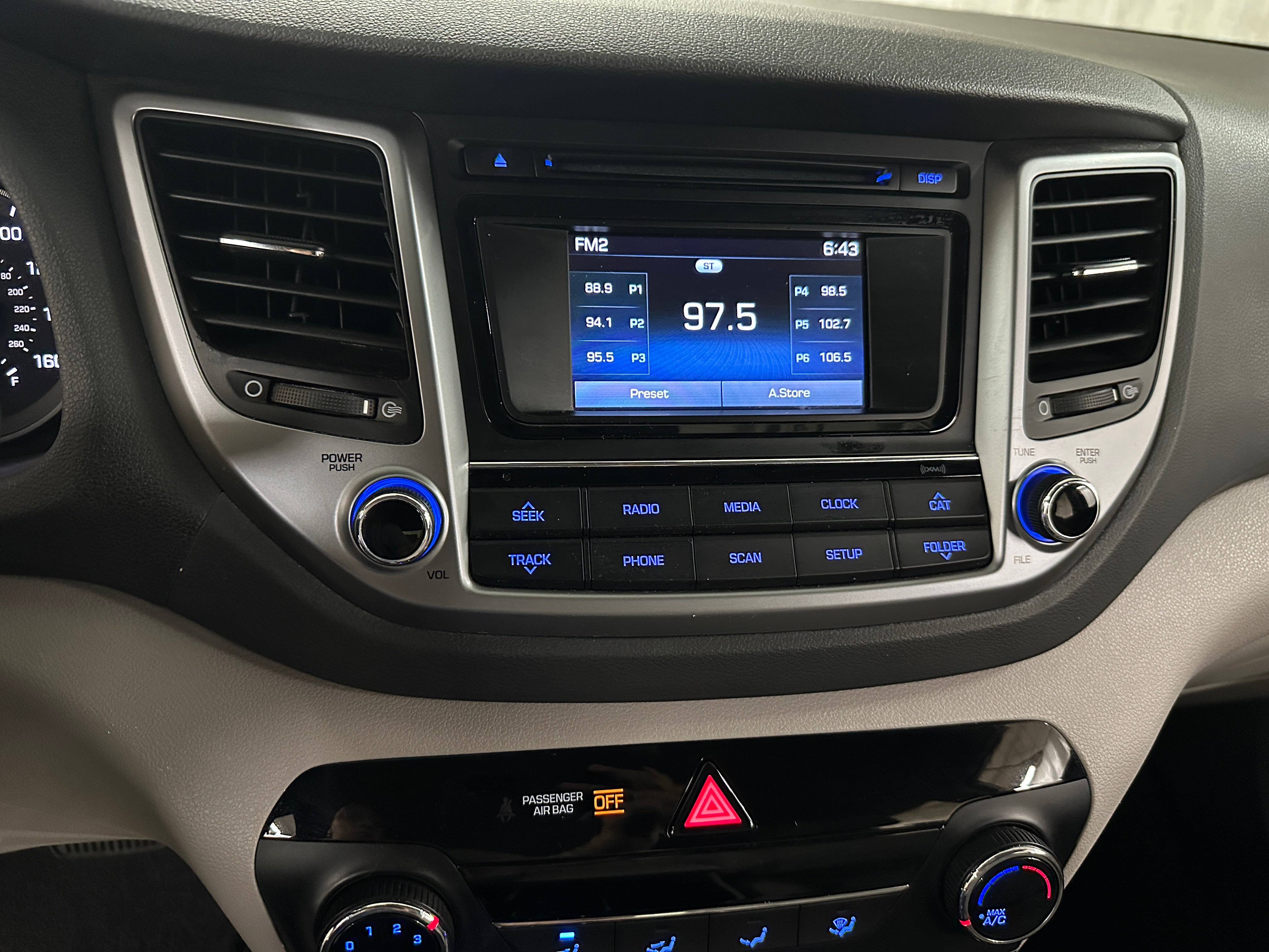 2017 Hyundai Tucson SE 4