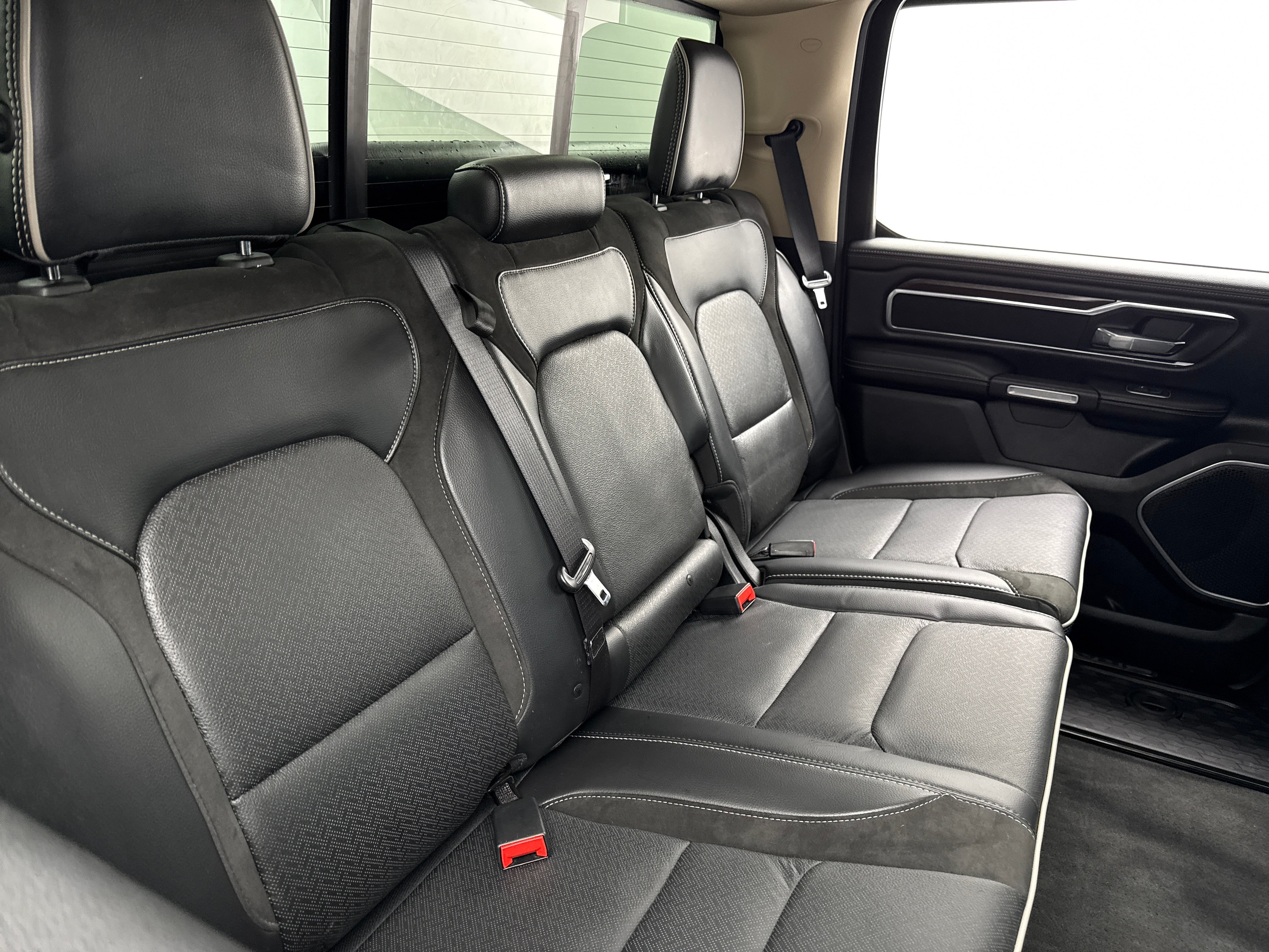 2021 RAM 1500 Laramie 5