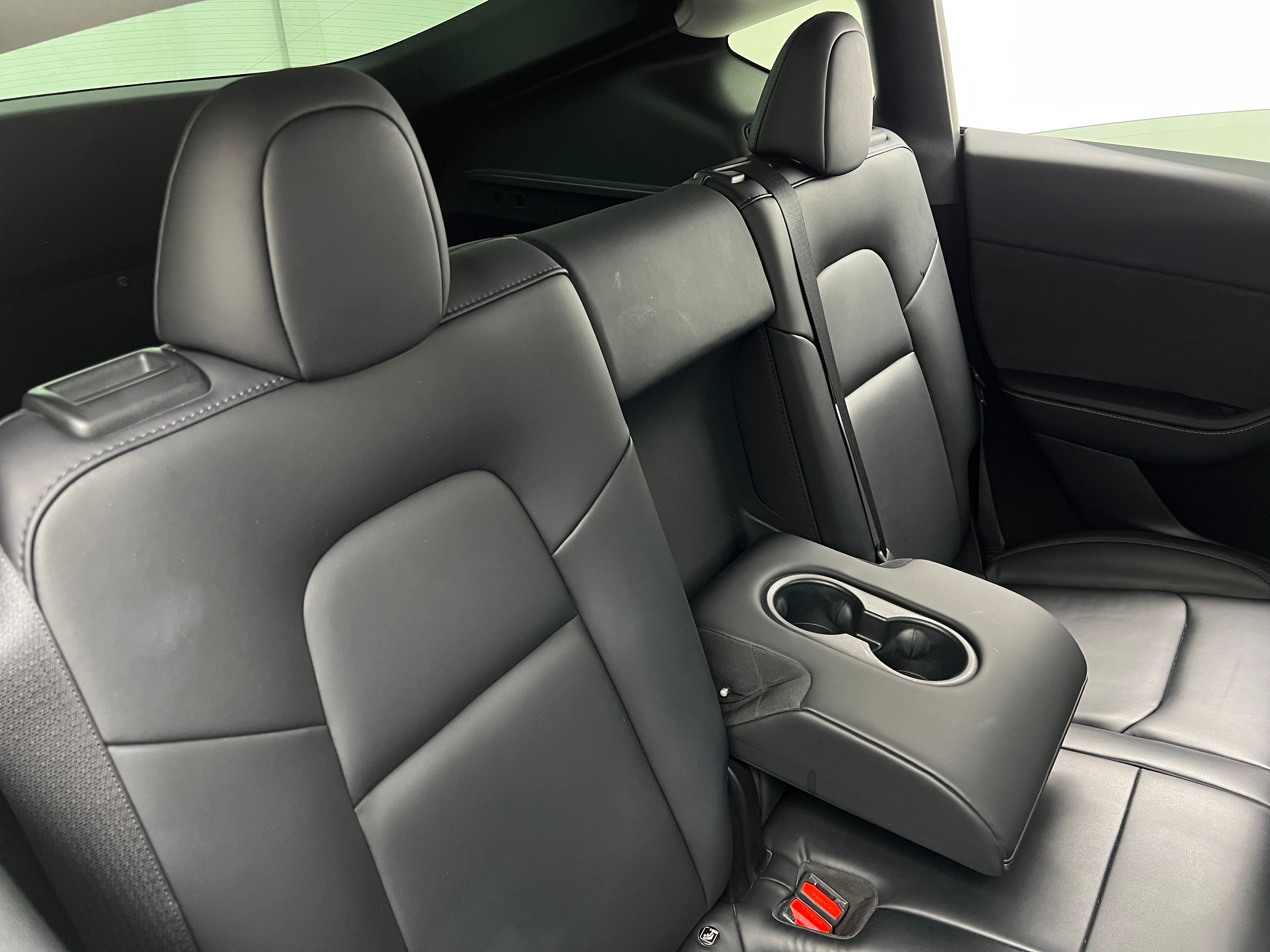 2023 Tesla Model Y Long Range 3