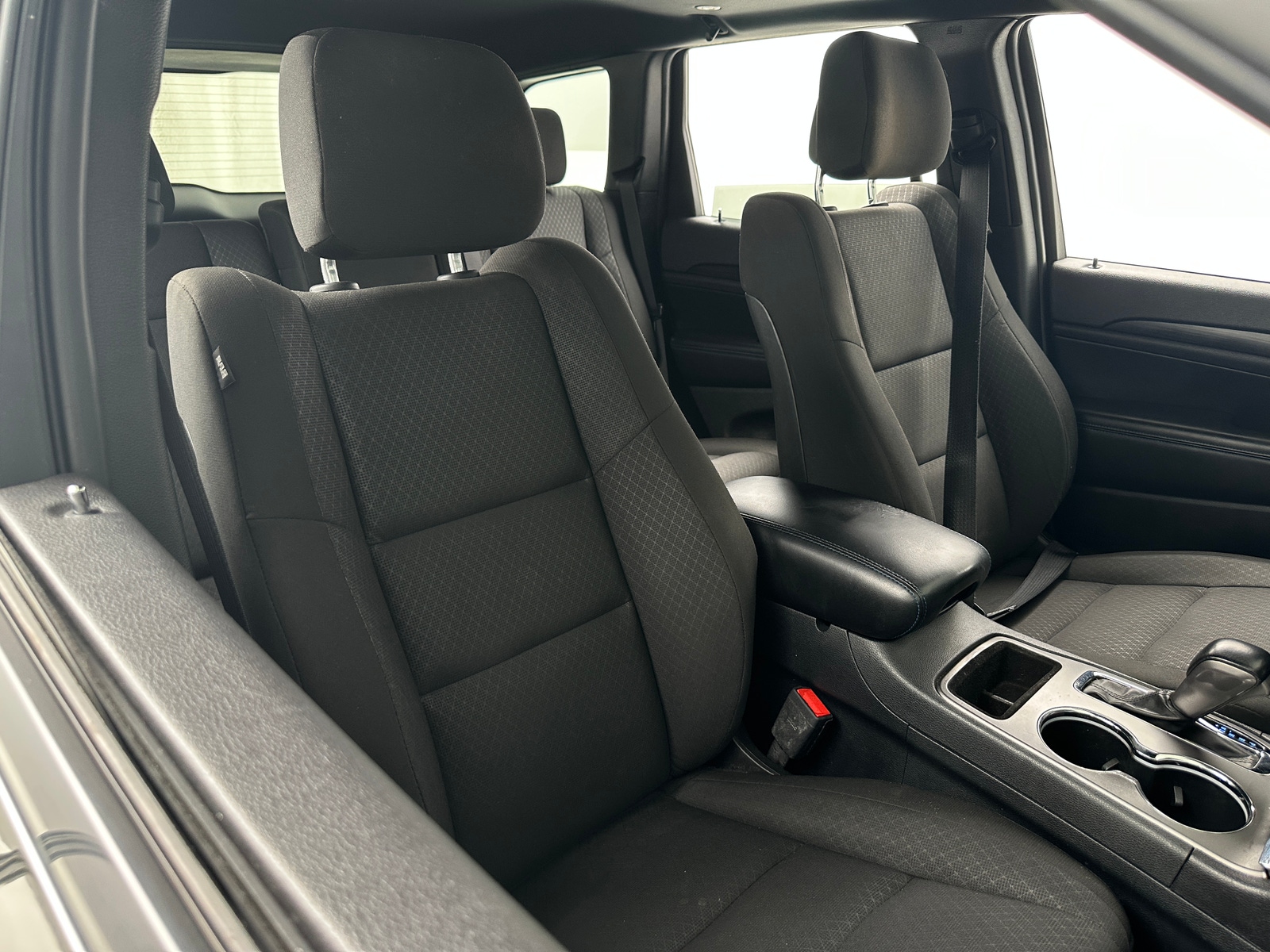 Thumbnail: 2020 Jeep Grand Cherokee - 2