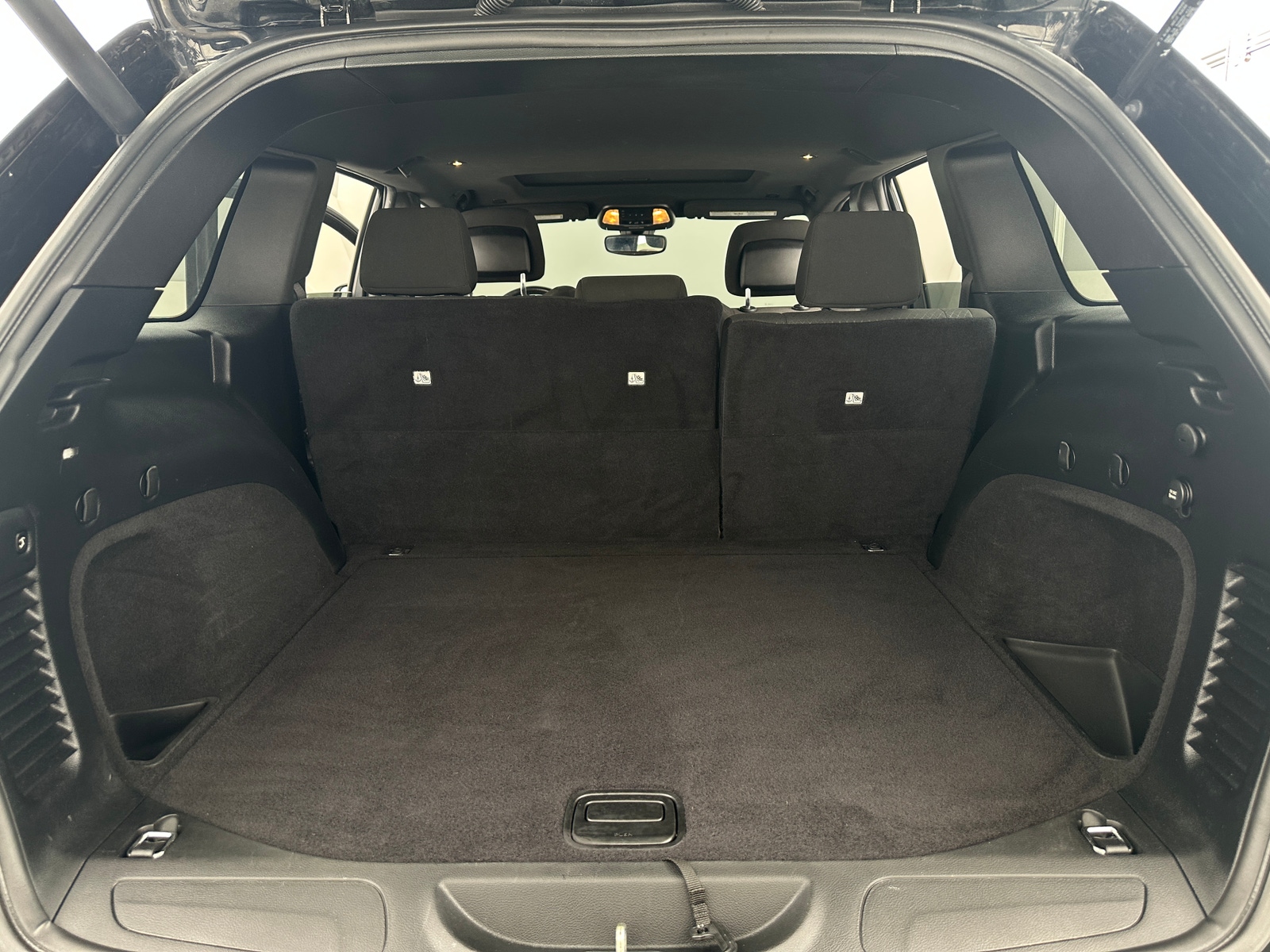 Thumbnail: 2020 Jeep Grand Cherokee - 7