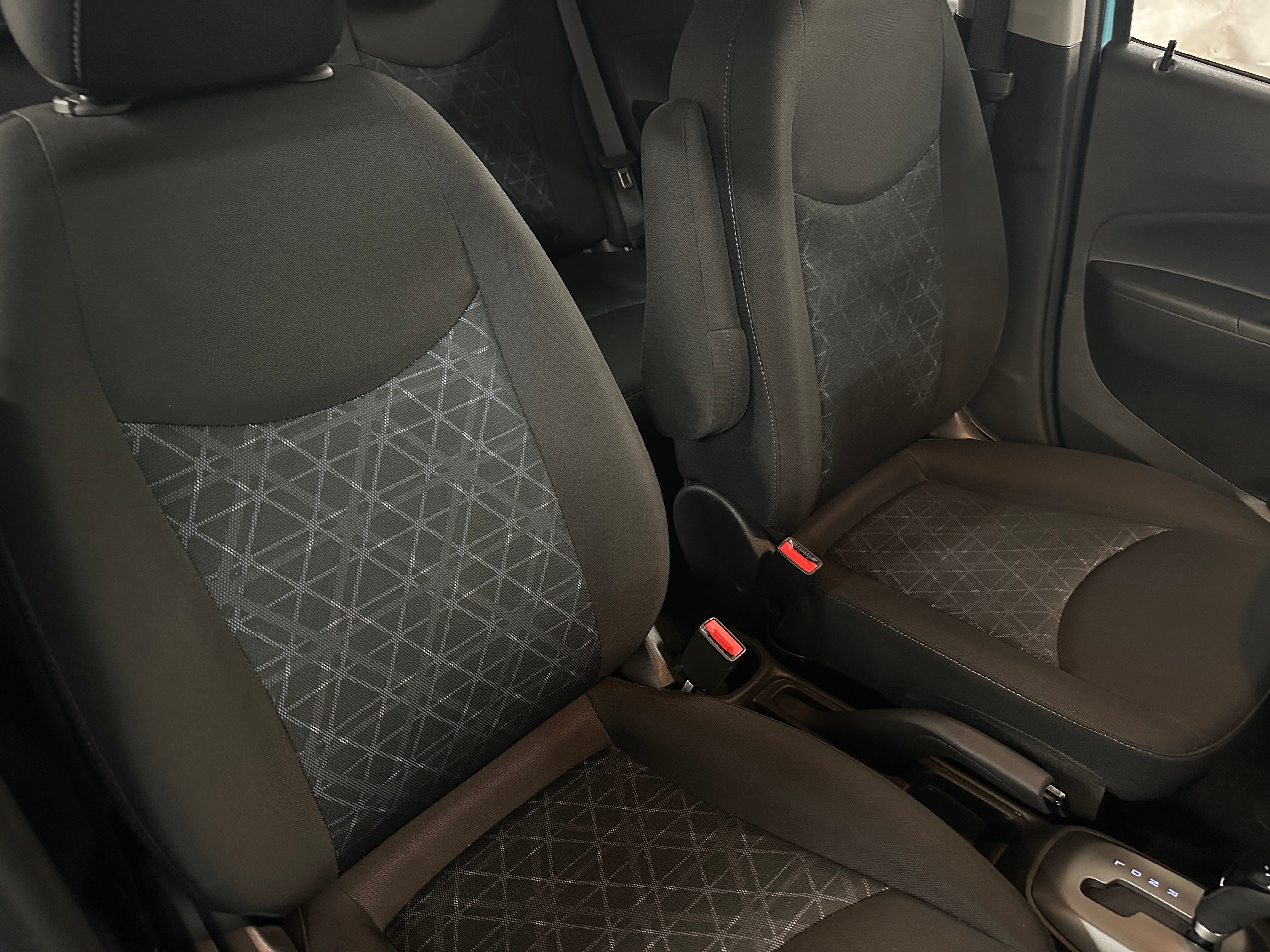 2022 Chevrolet Spark LS 2
