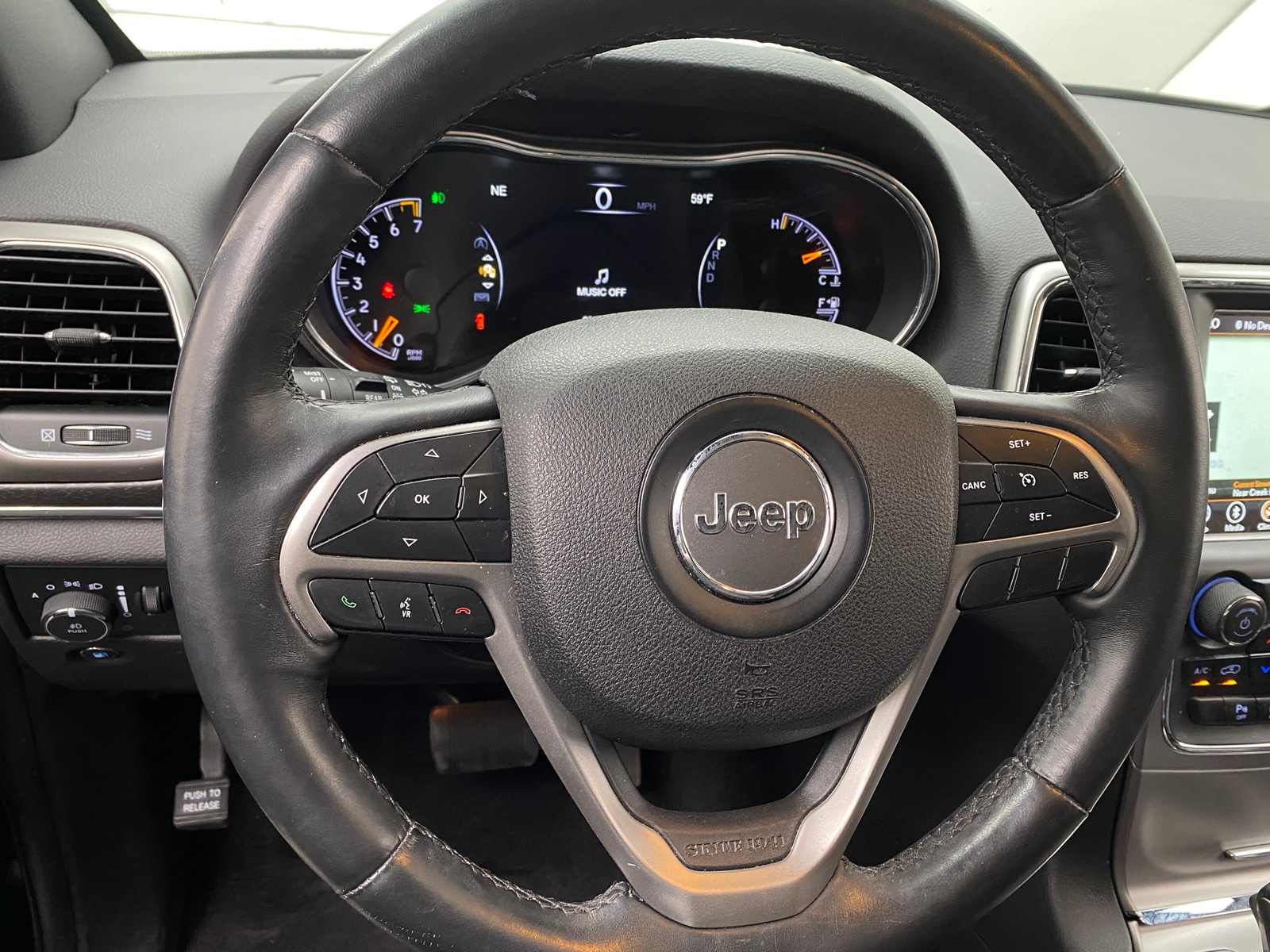 Thumbnail: 2018 Jeep Grand Cherokee - 4