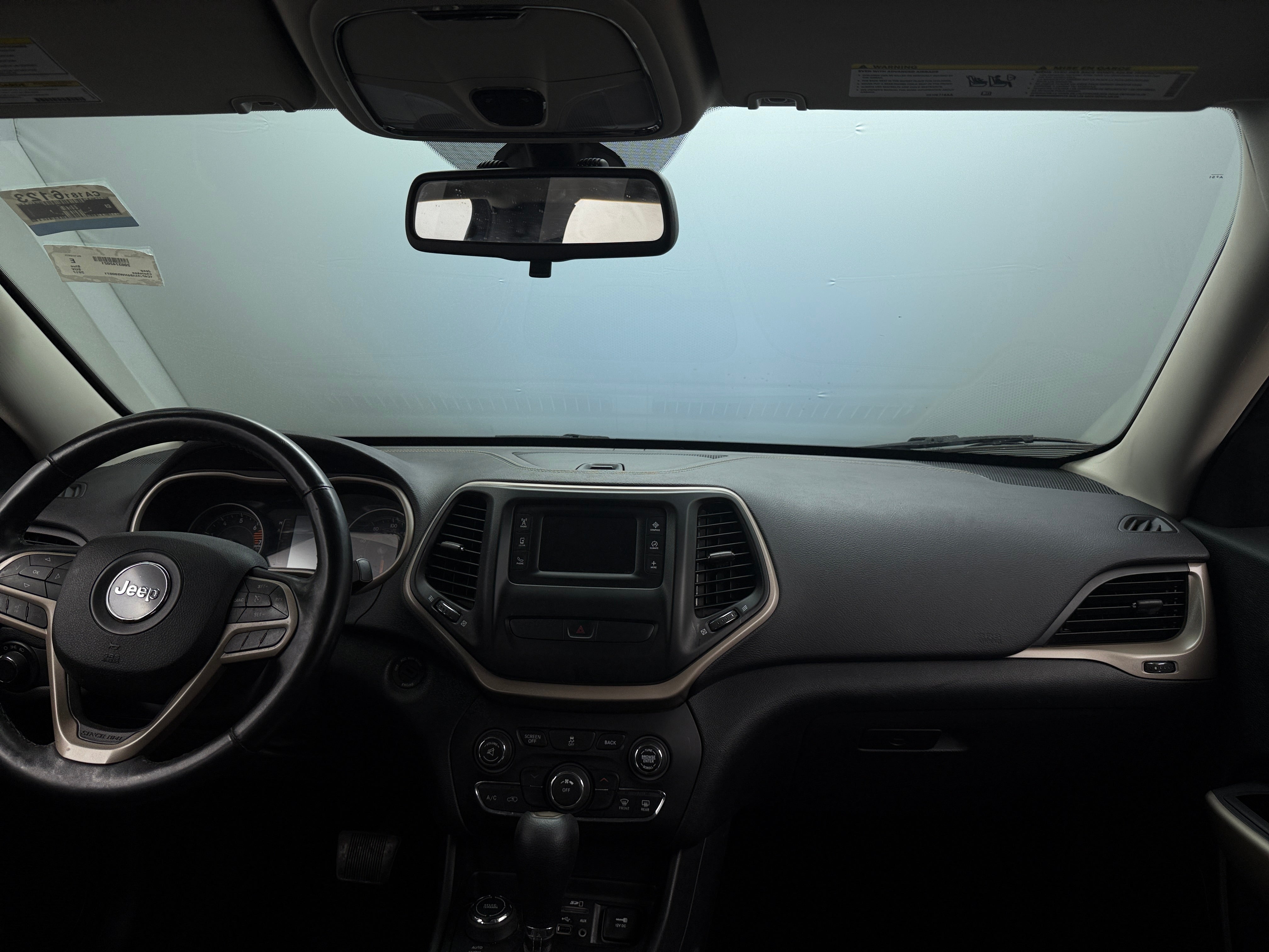 2017 Jeep Cherokee Sport Altitude 3