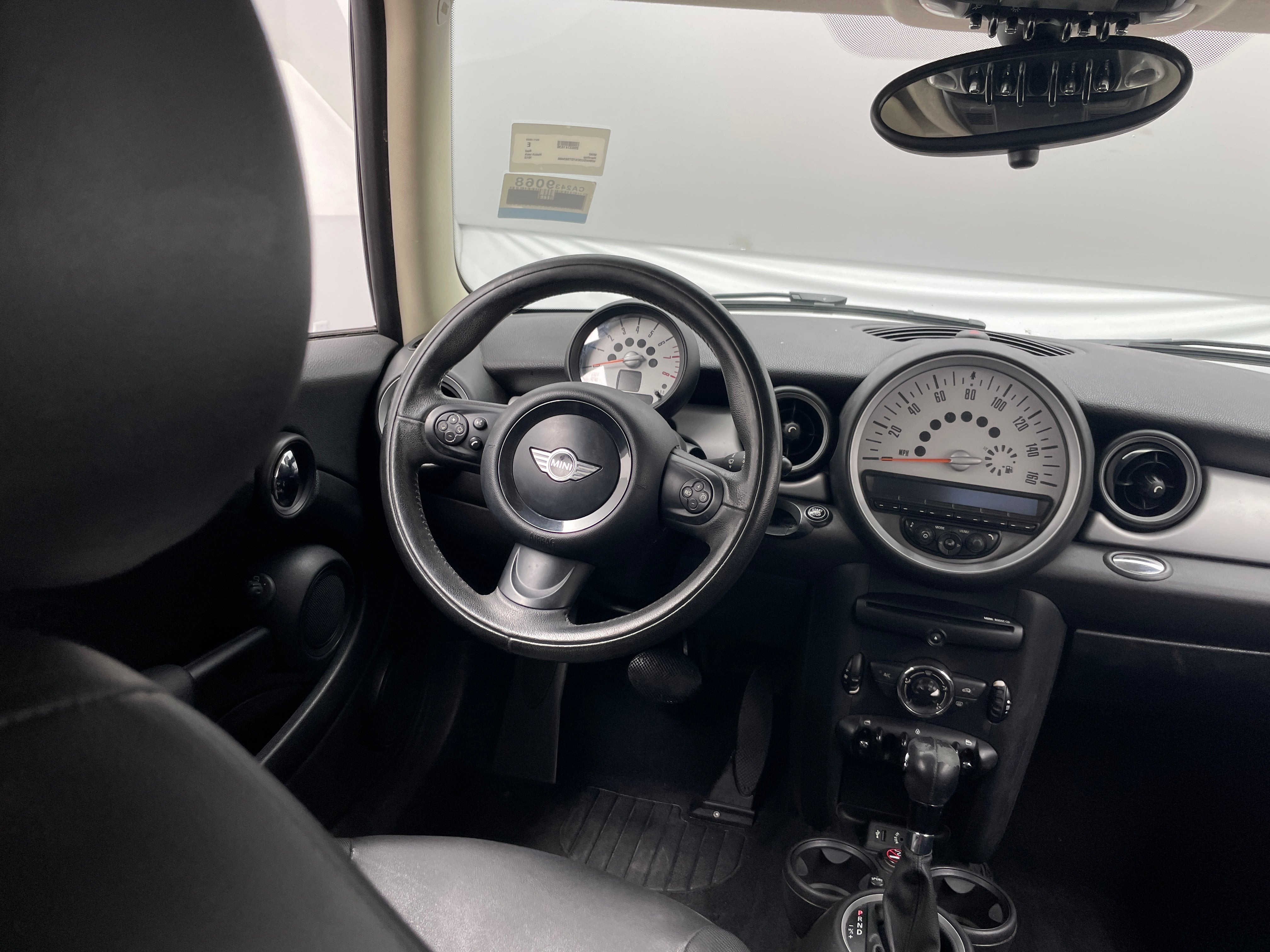 2013 MINI Cooper Hardtop  4