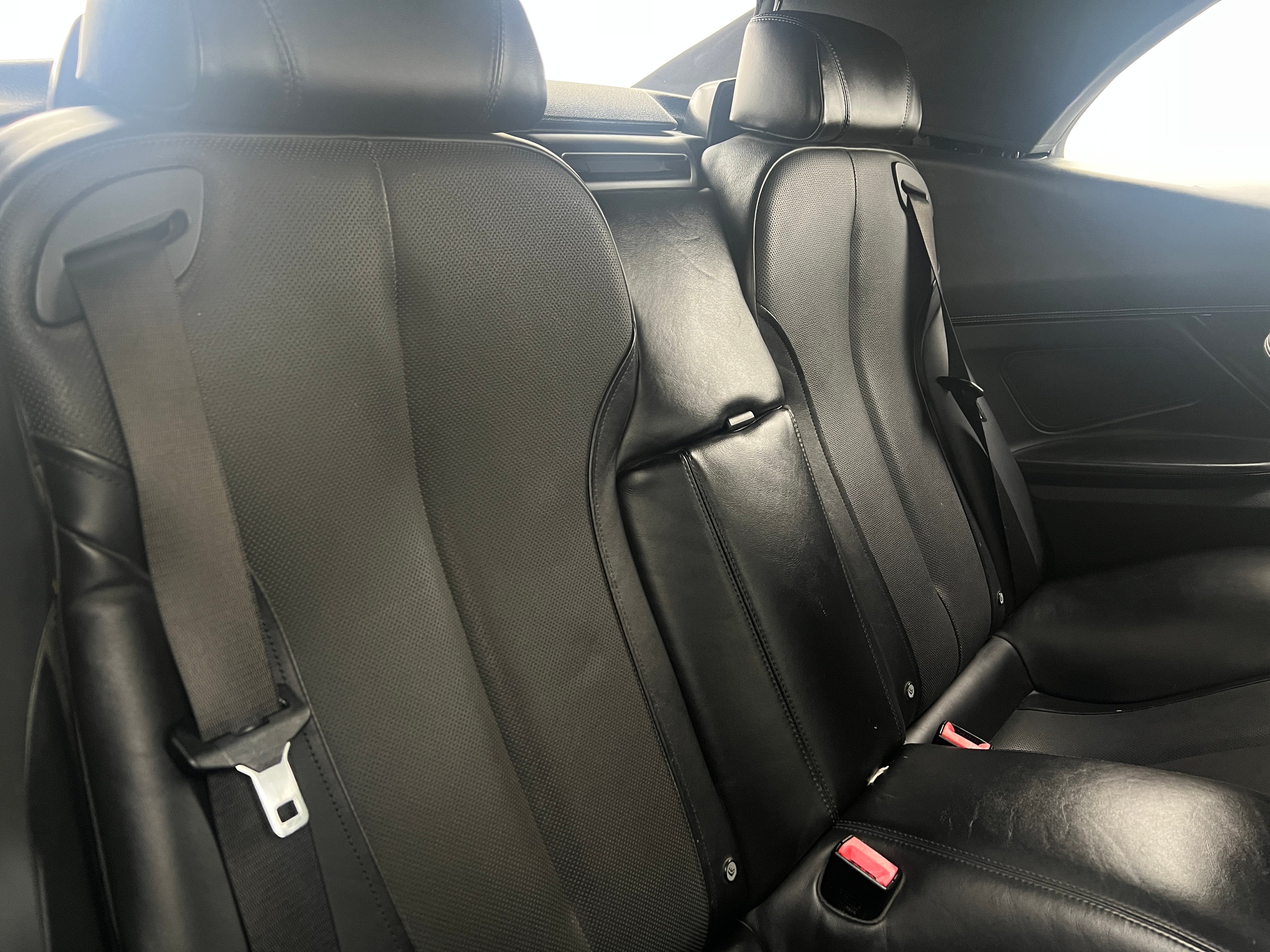 2012 BMW 6 Series 650i 6