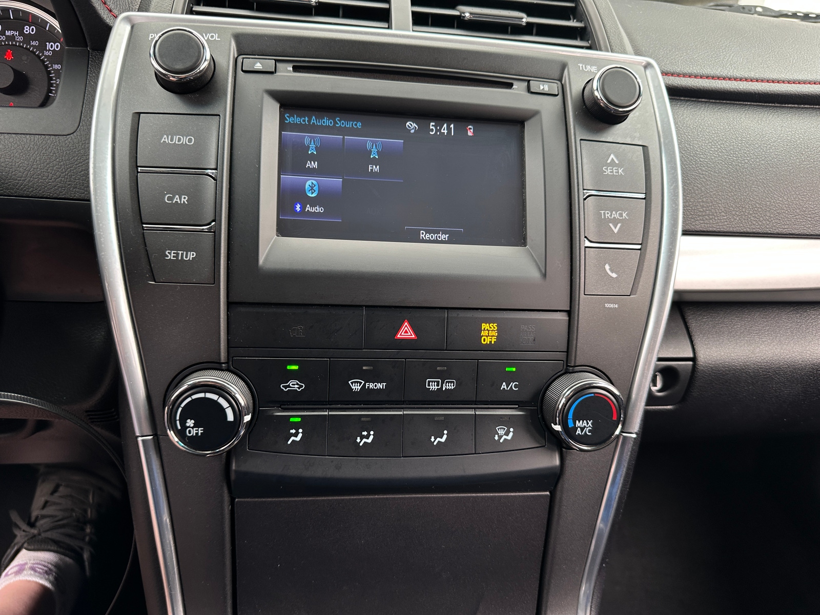 Thumbnail: 2017 Toyota Camry - 4