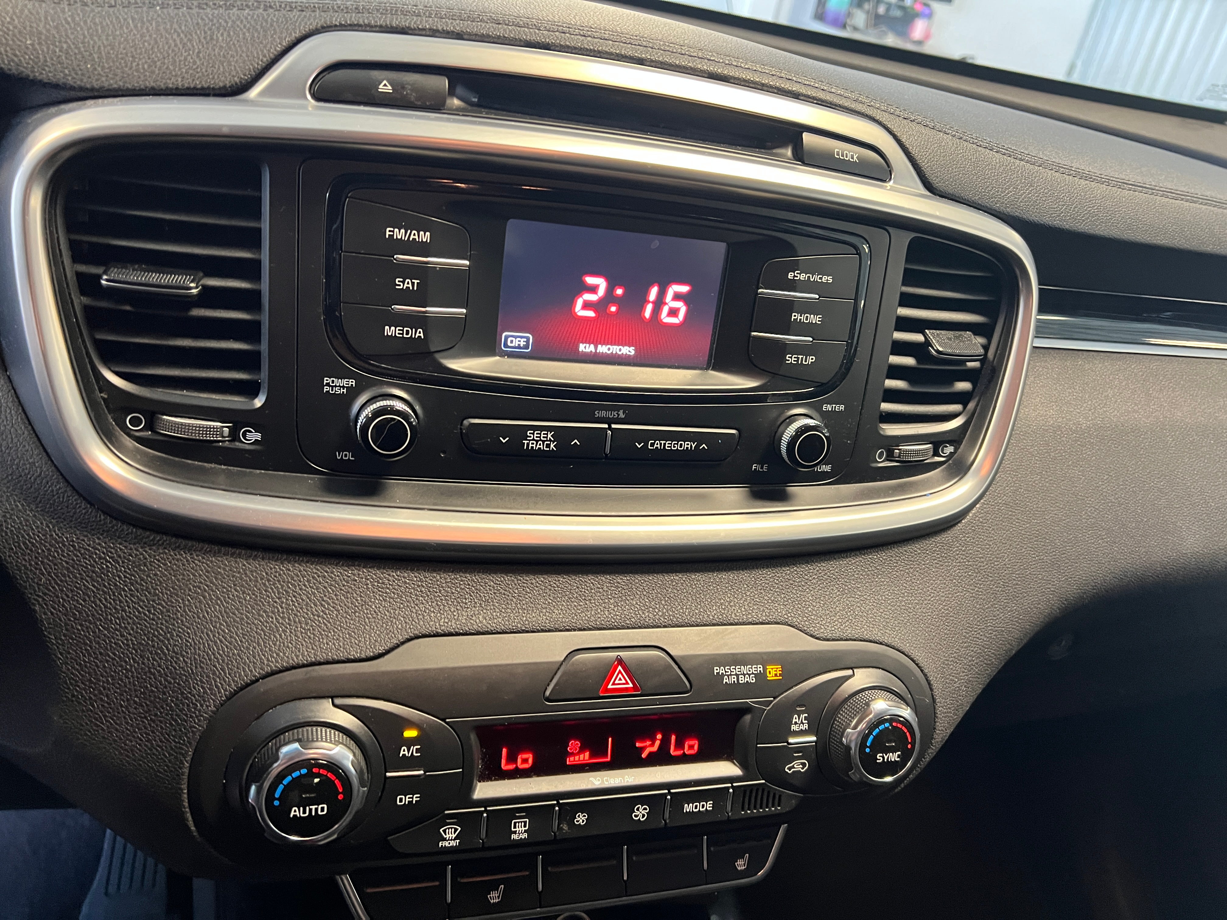2016 Kia Sorento EX 3