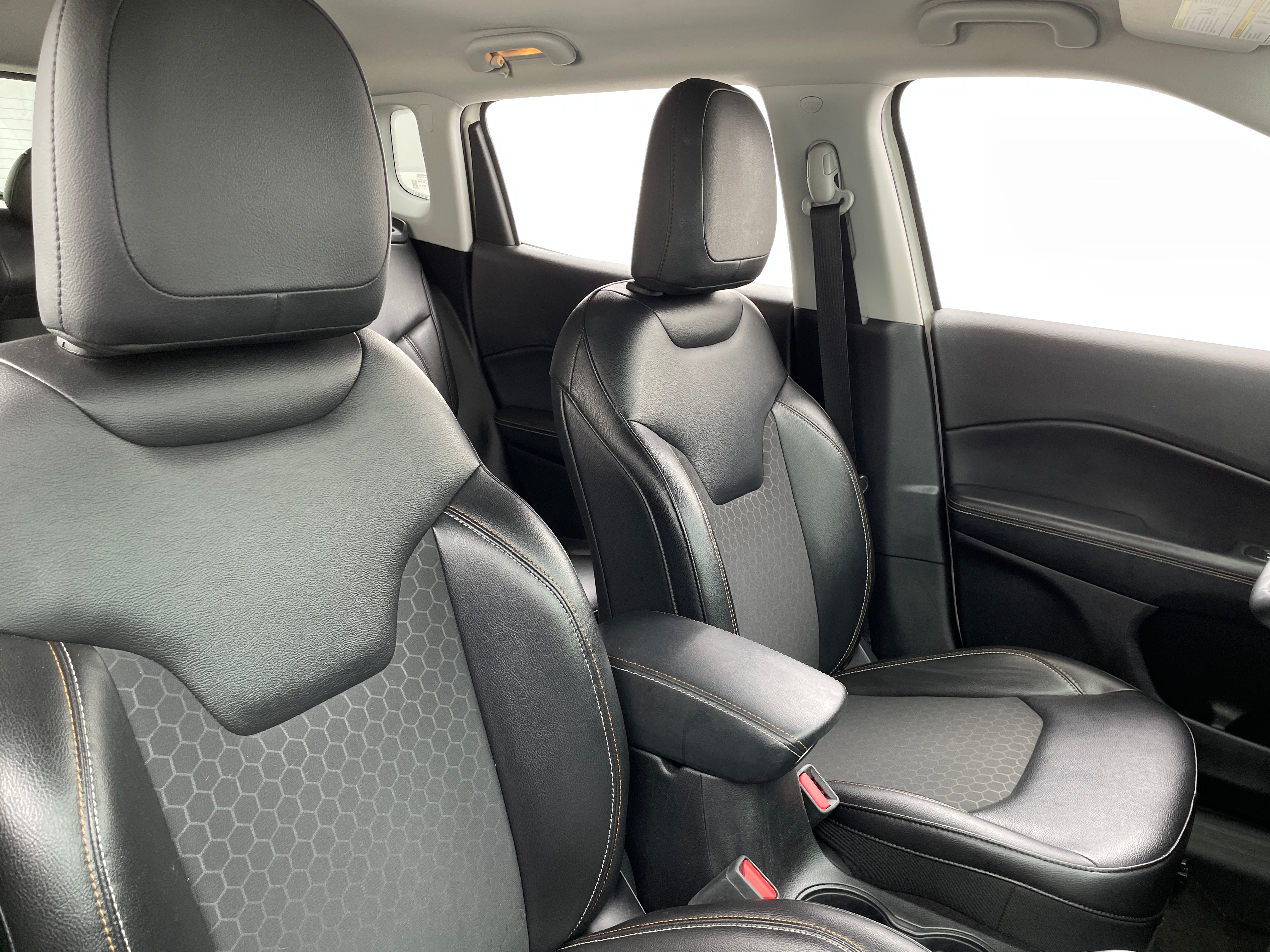 2018 Jeep Compass Latitude 2