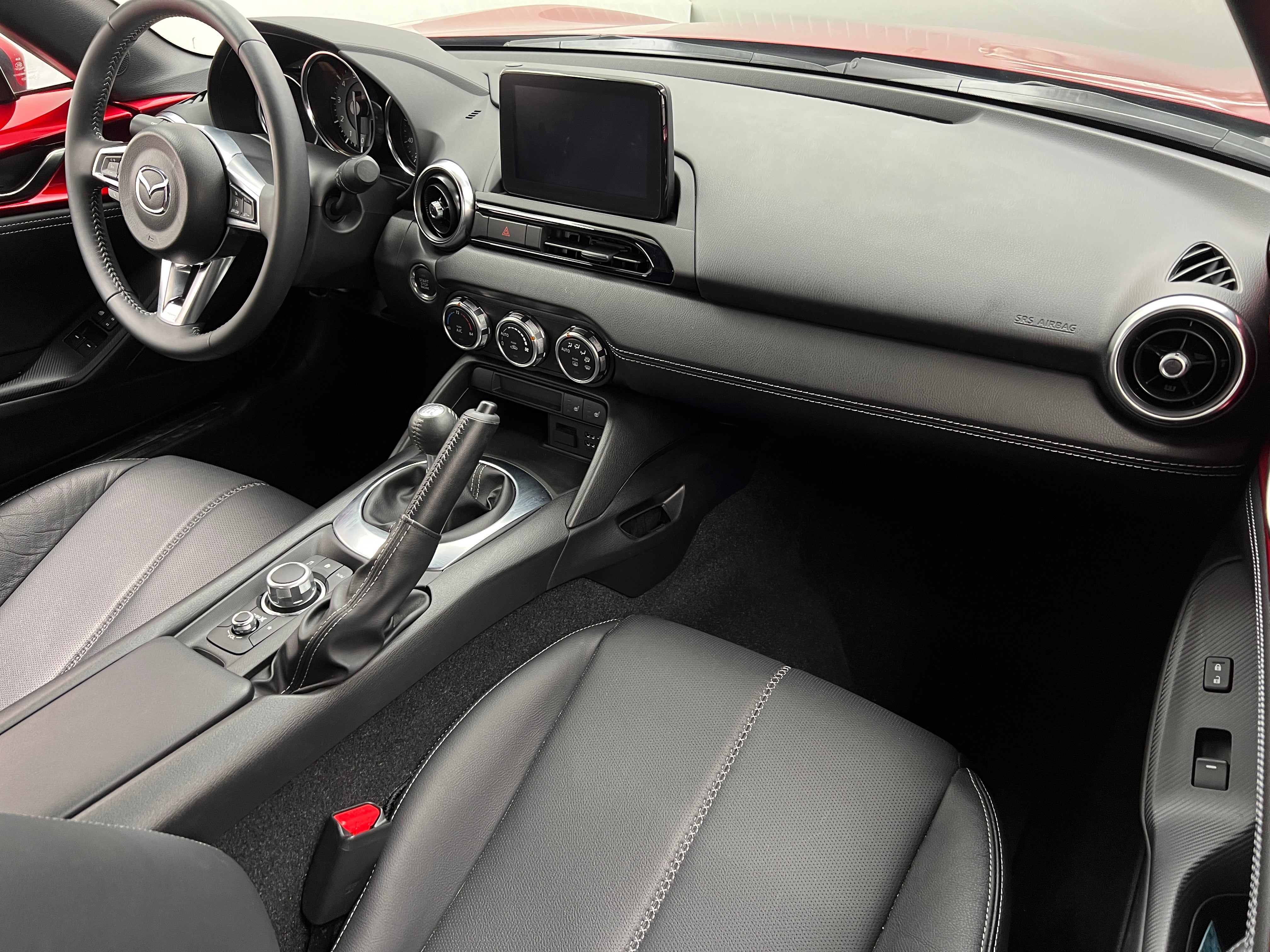 2022 Mazda MX-5 Miata Grand Touring 2