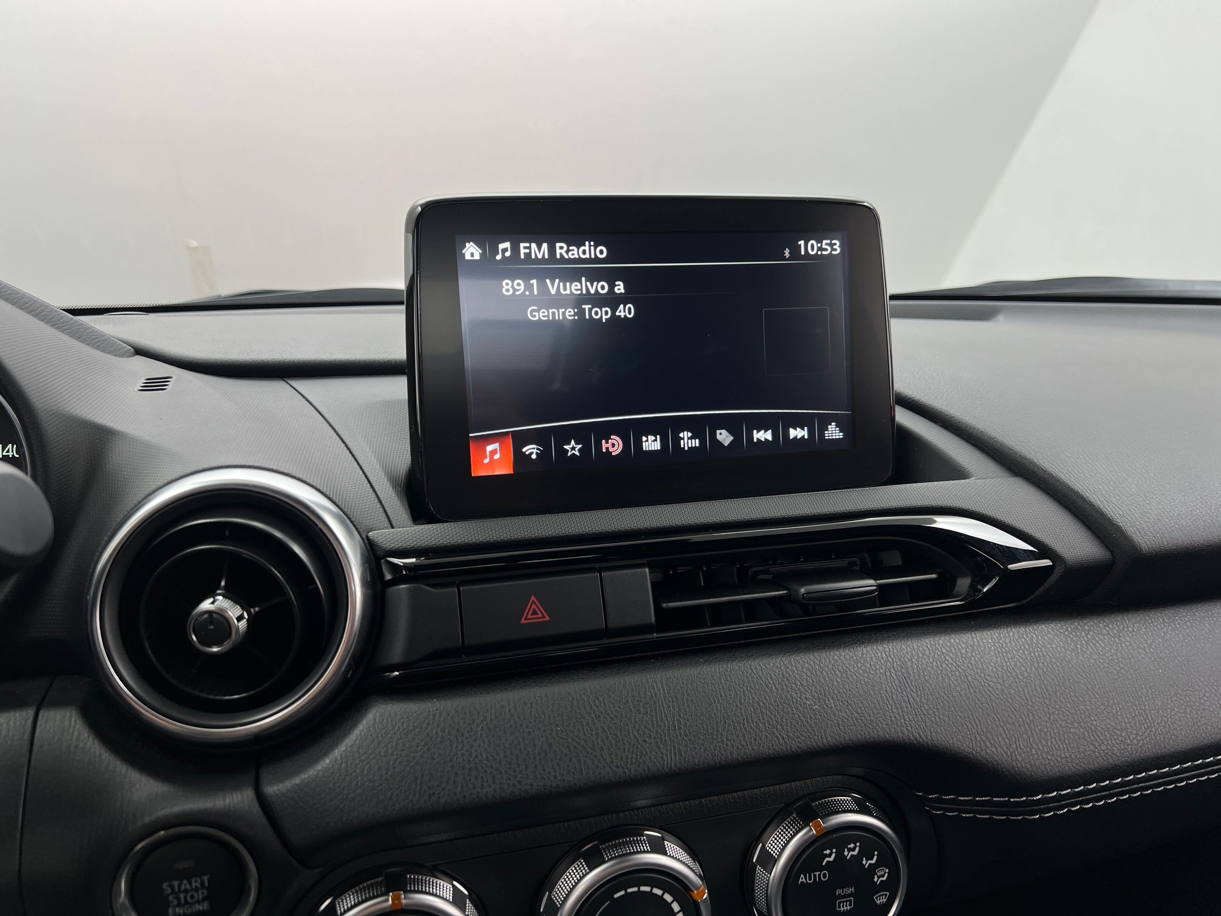 2022 Mazda MX-5 Miata Grand Touring 3
