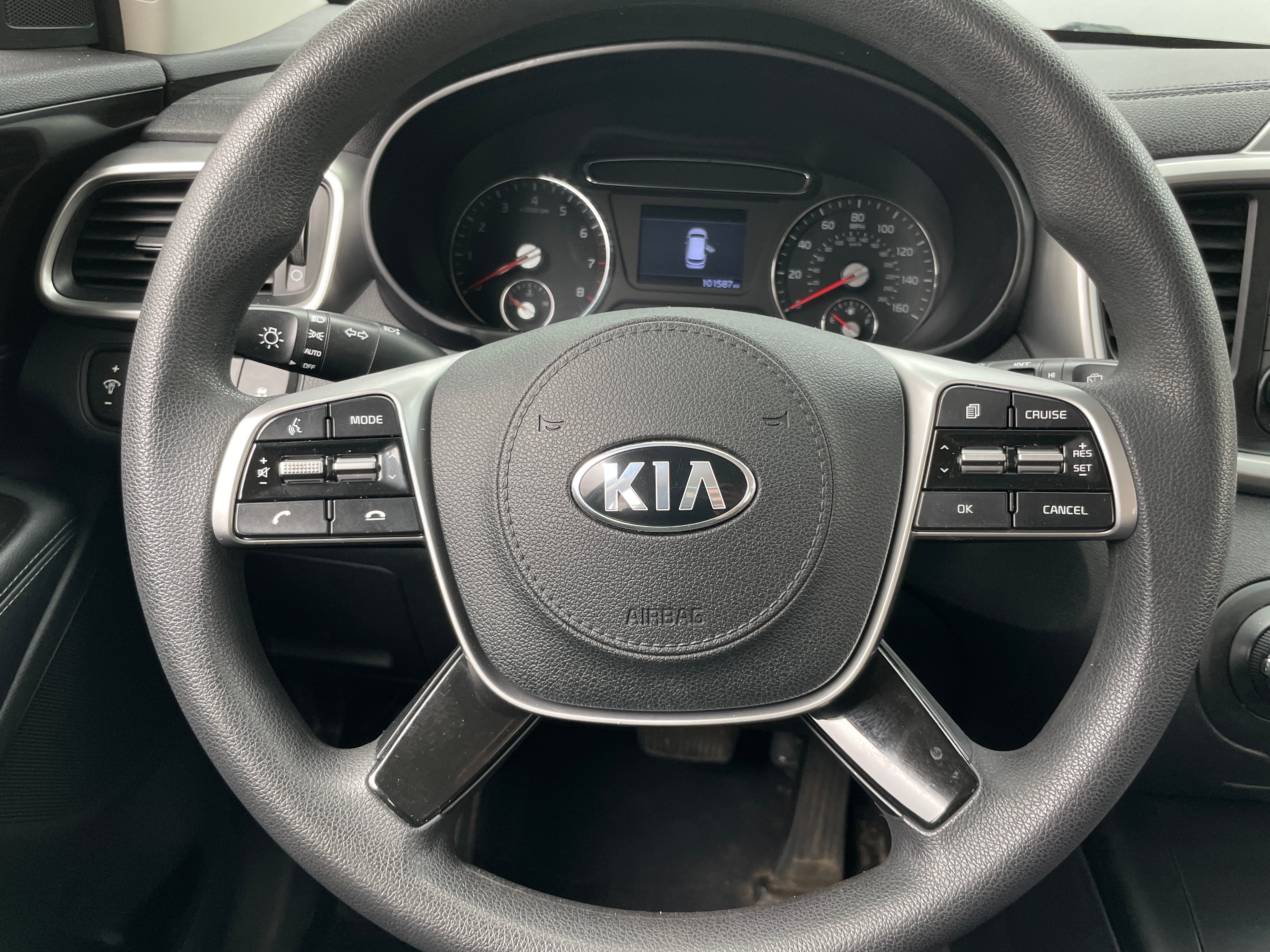 2020 Kia Sorento LX 5