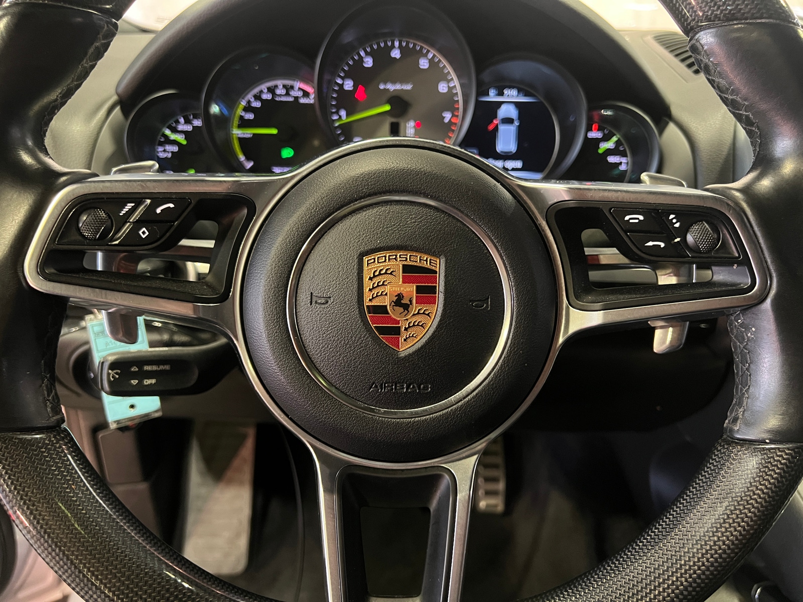 Thumbnail: 2017 Porsche Cayenne - 4