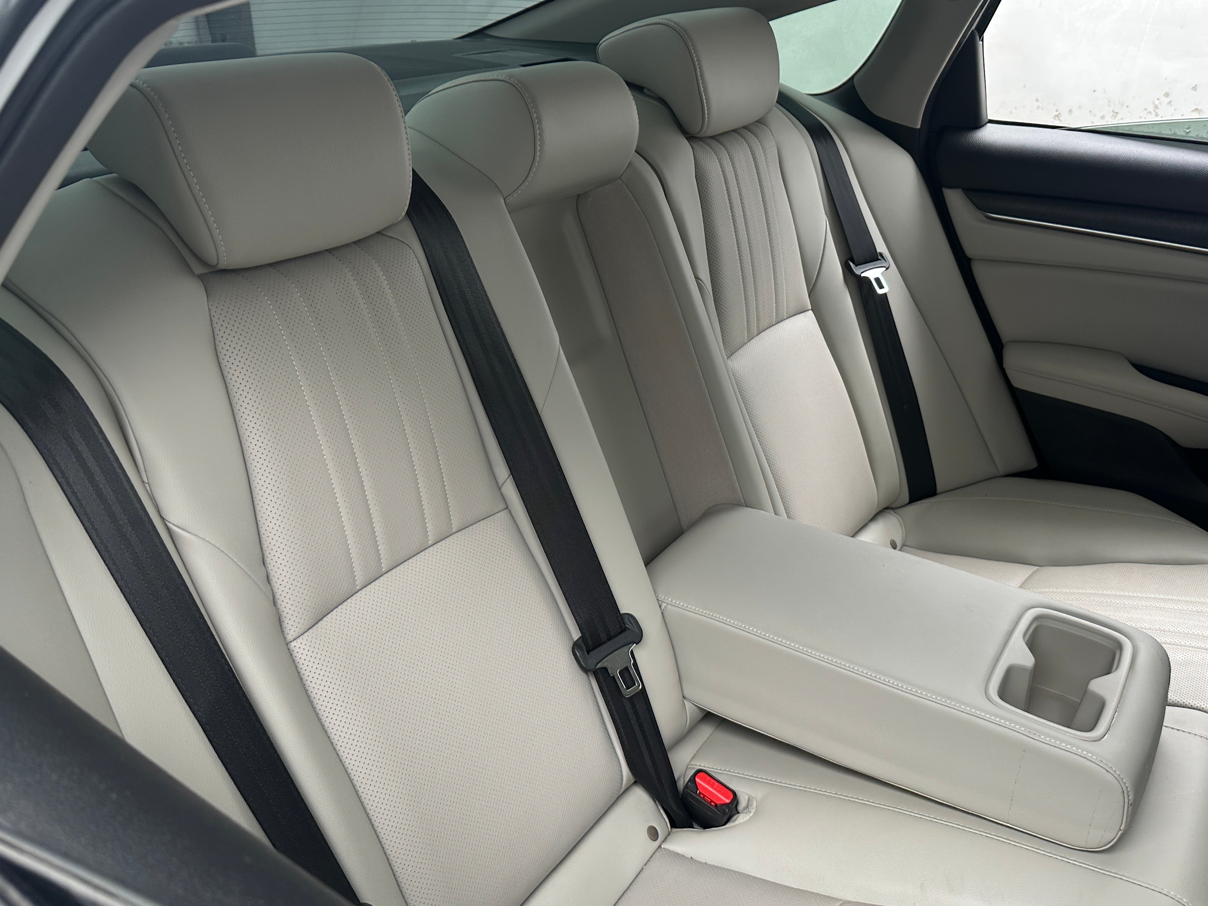 2018 Honda Accord Touring 6