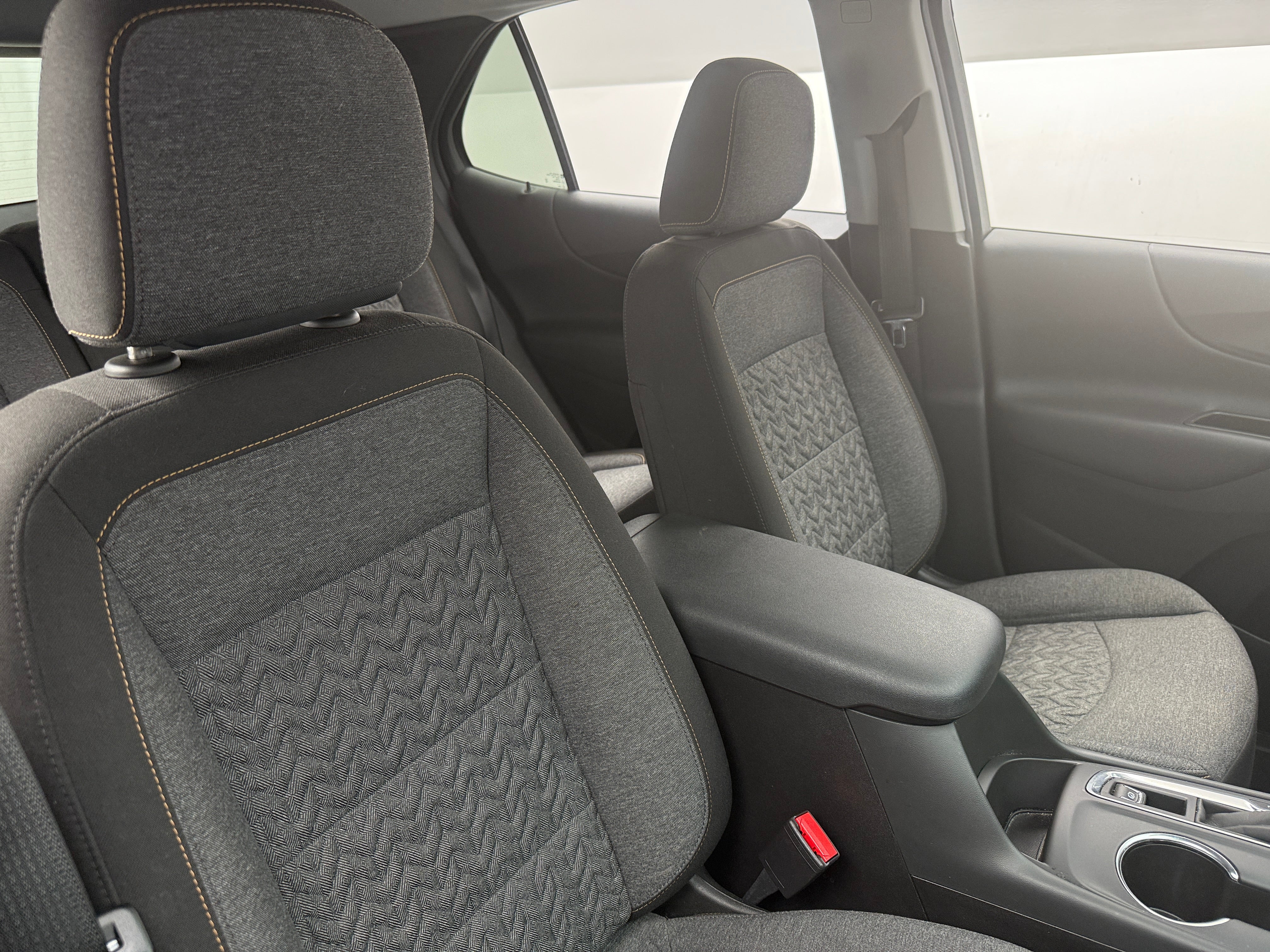 2022 Chevrolet Equinox LT 2