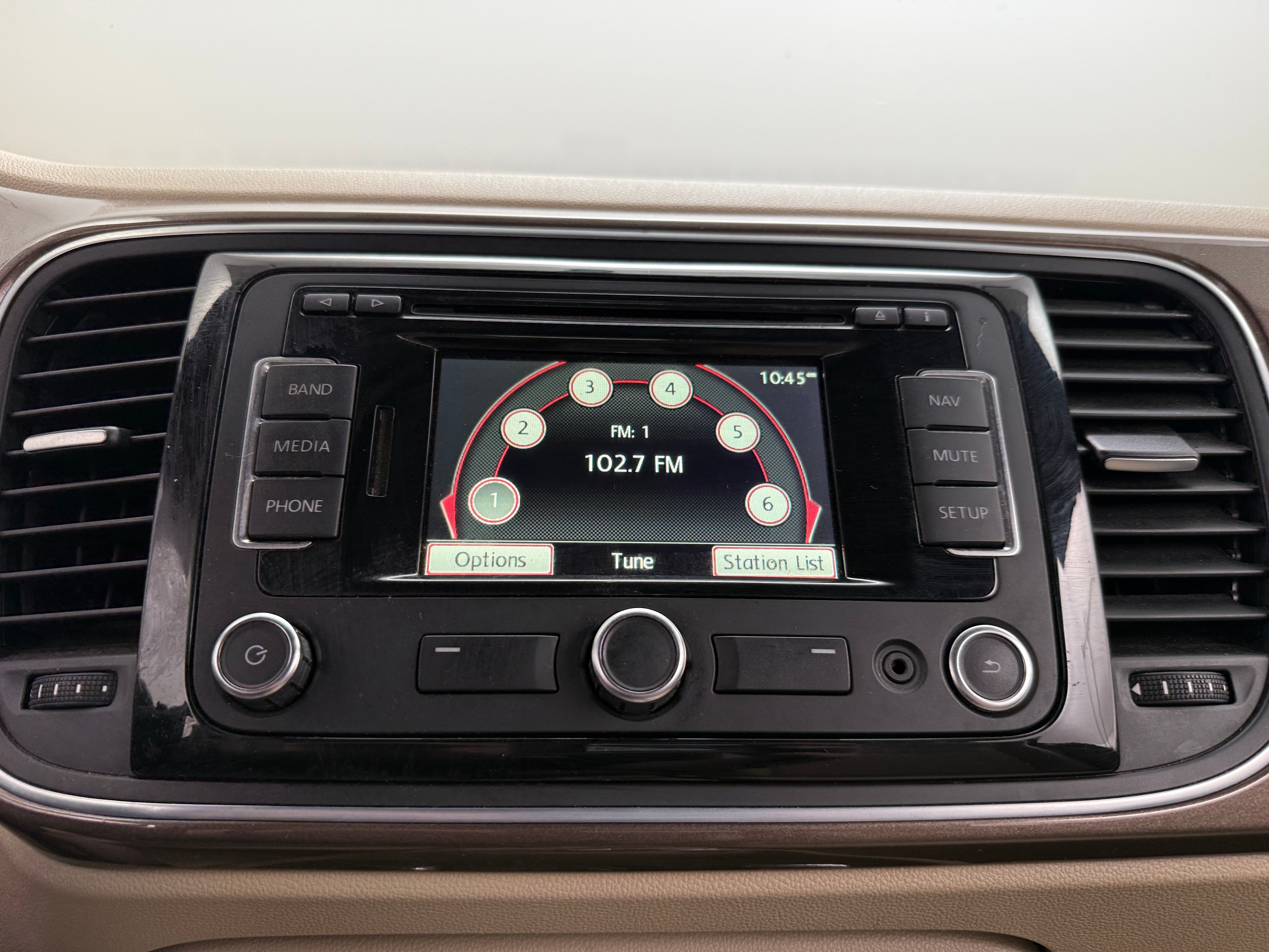 2013 Volkswagen Beetle 70s Edition 4
