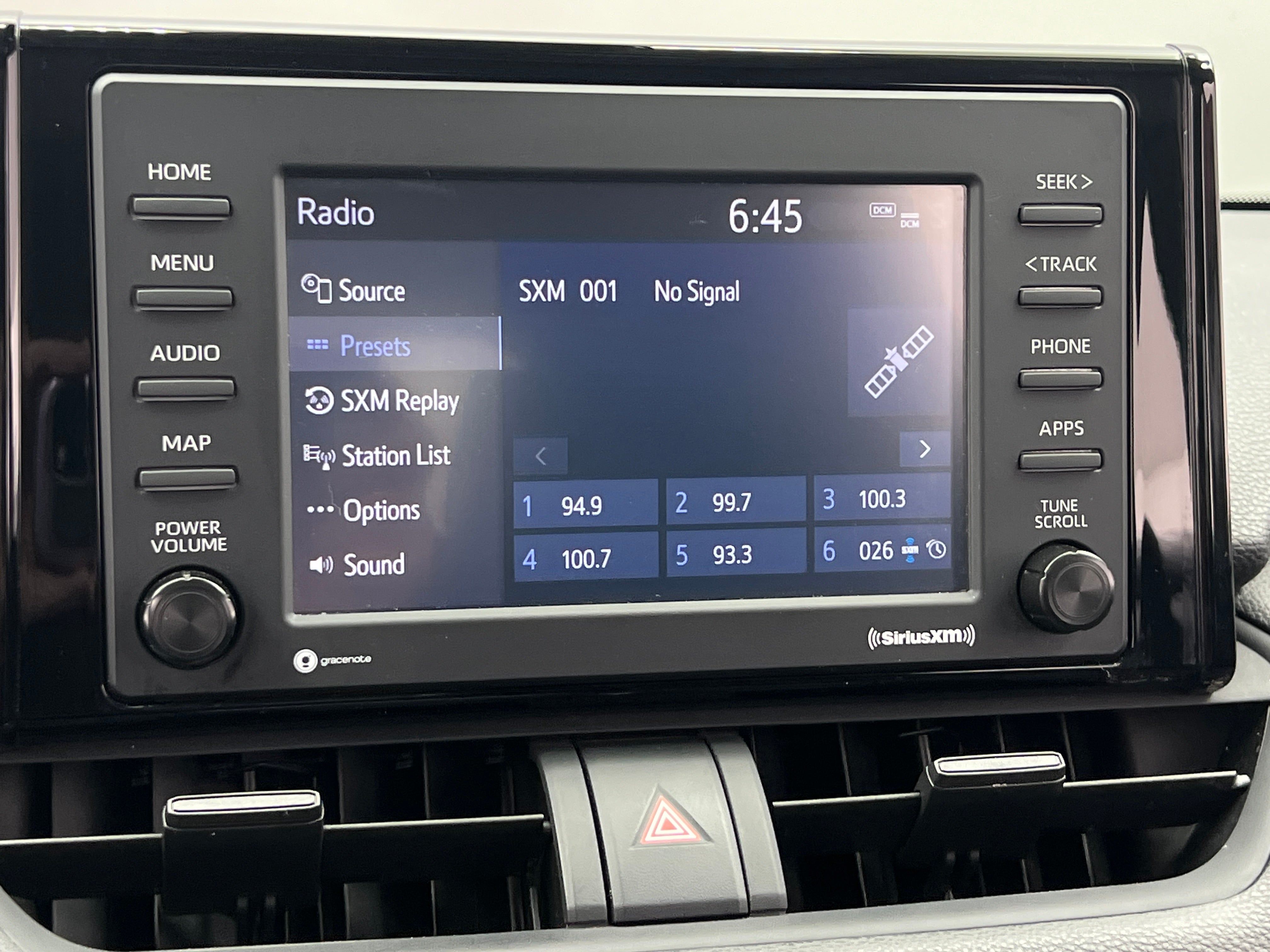 2022 Toyota RAV4 XLE 4