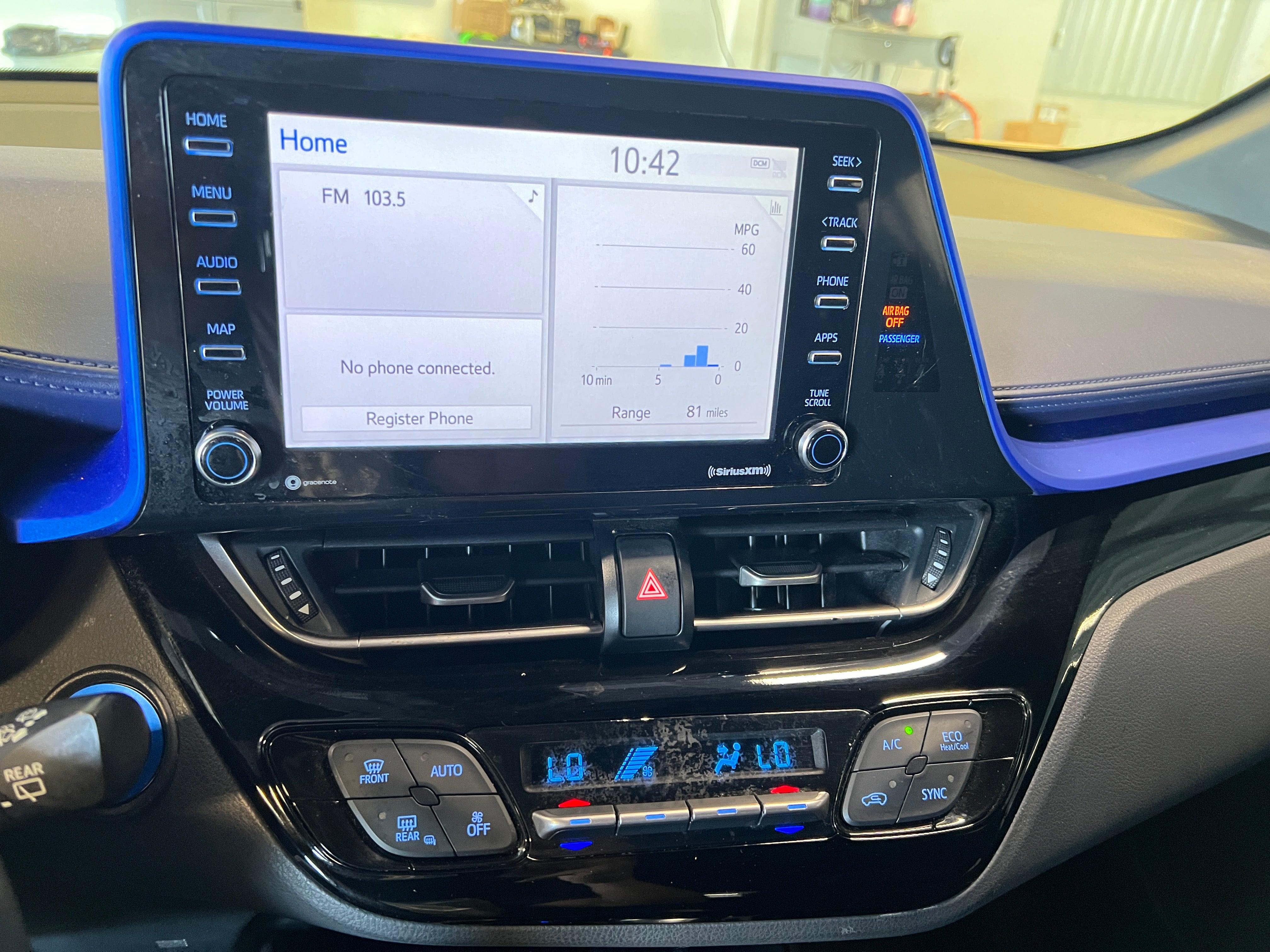 2020 Toyota C-HR XLE 4