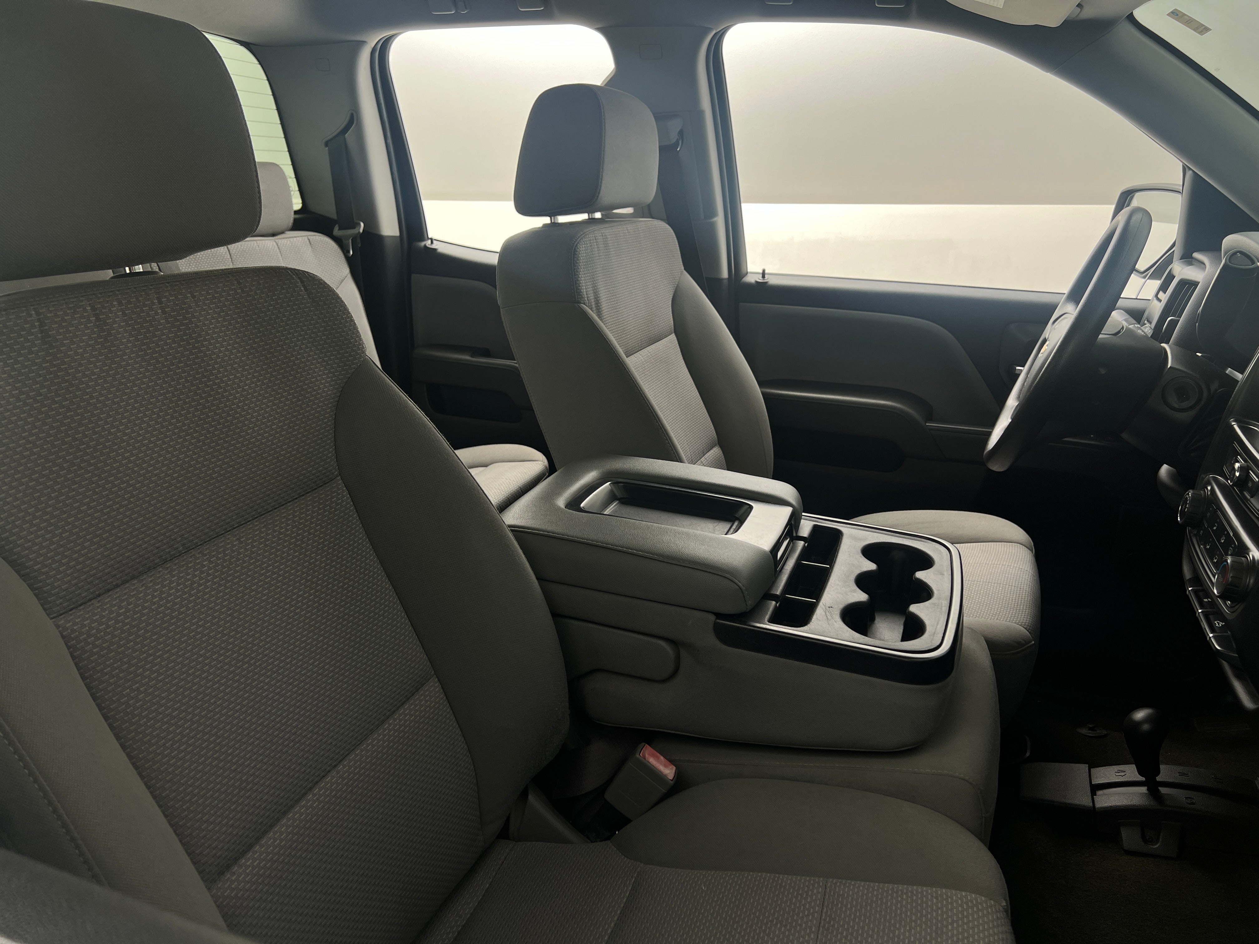 Thumbnail: 2018 Chevrolet Silverado 1500 - 2