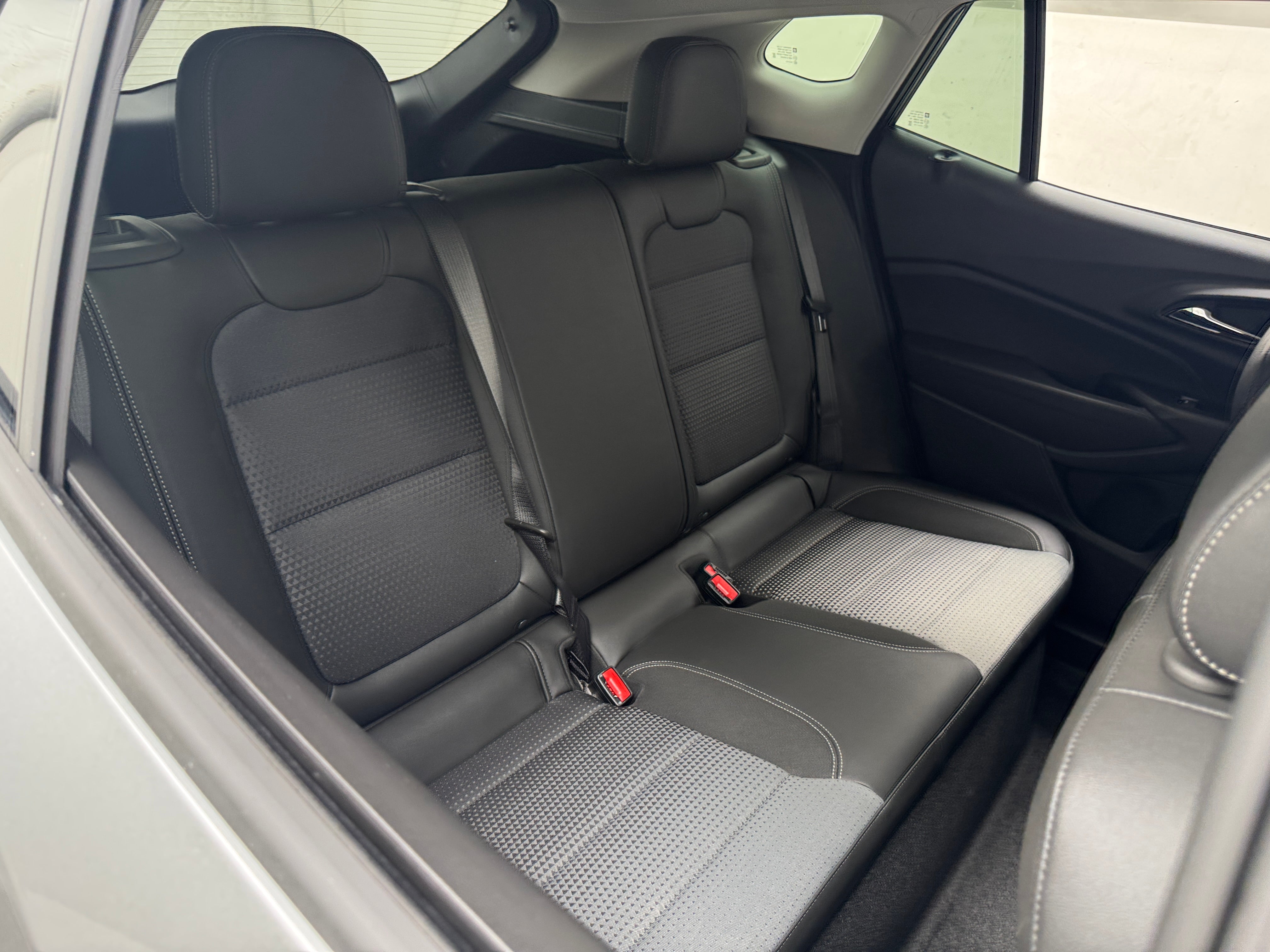 2025 Chevrolet Trax LT 6