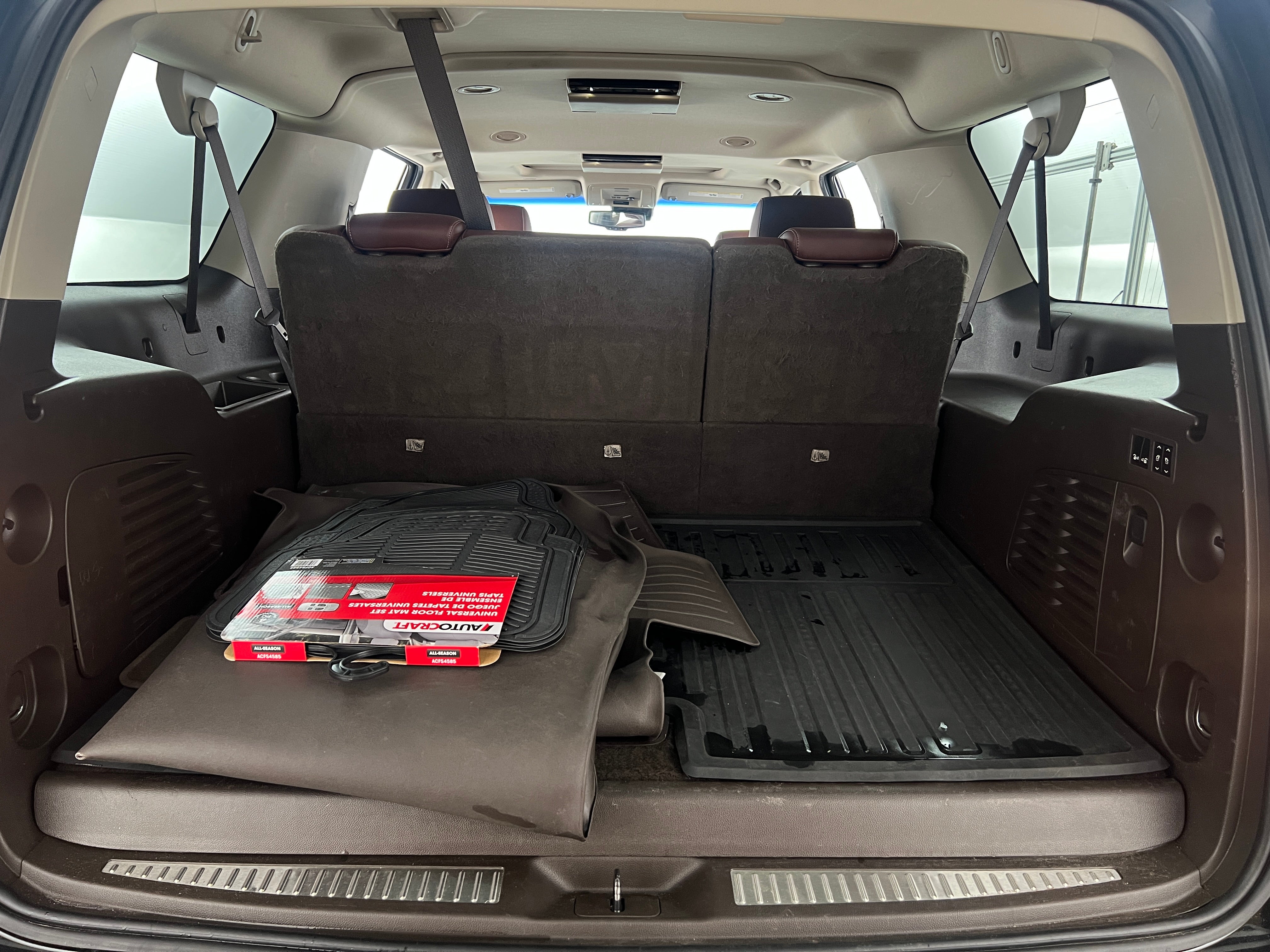 2019 Chevrolet Suburban Premier 6