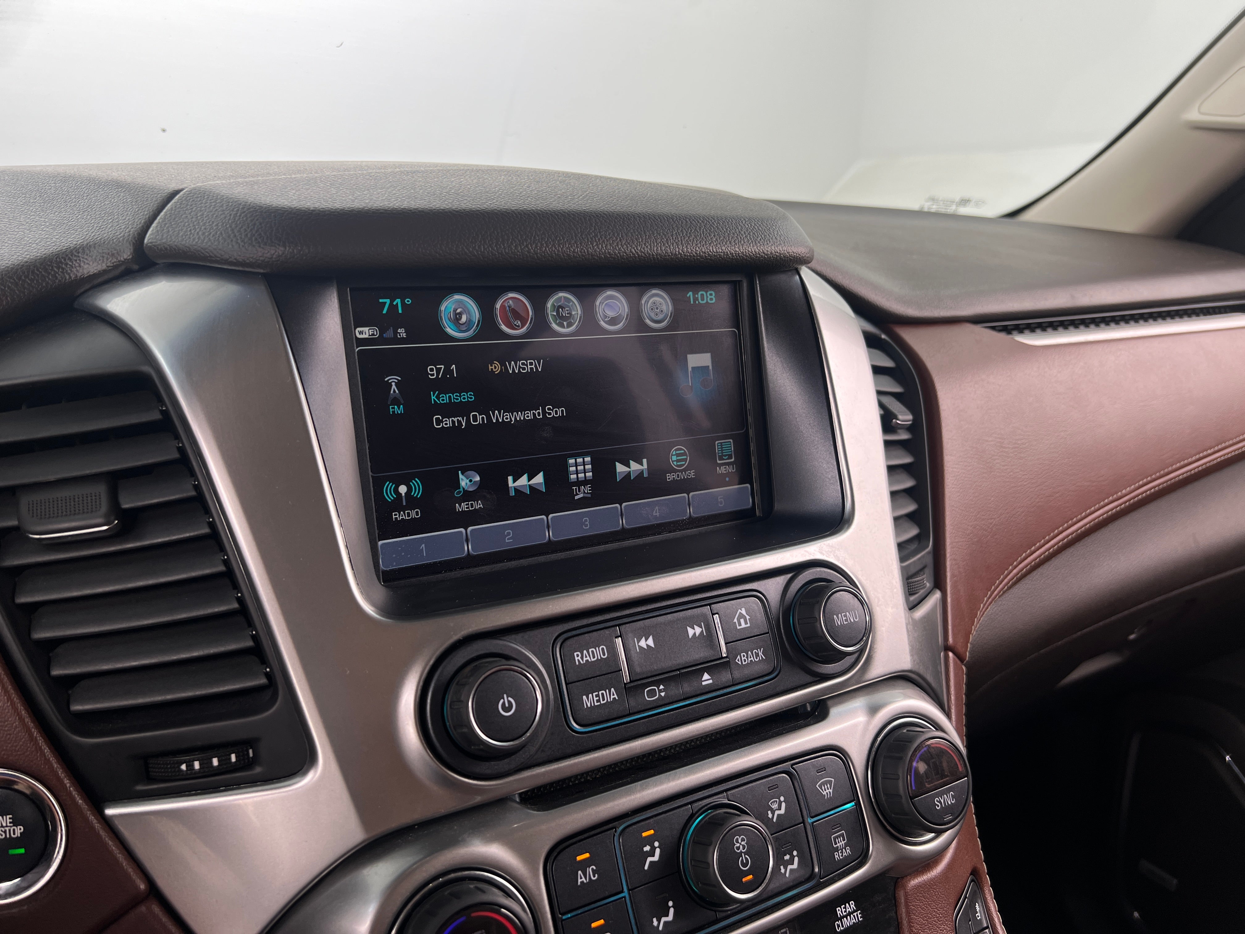 2019 Chevrolet Suburban Premier 3