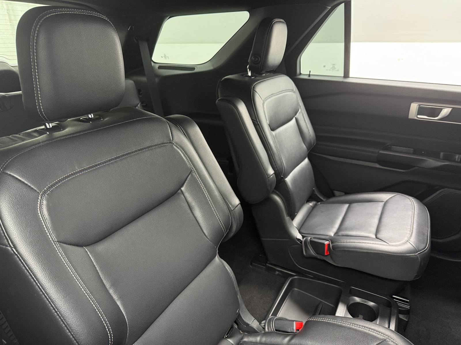 Thumbnail: 2020 Ford Explorer - 6