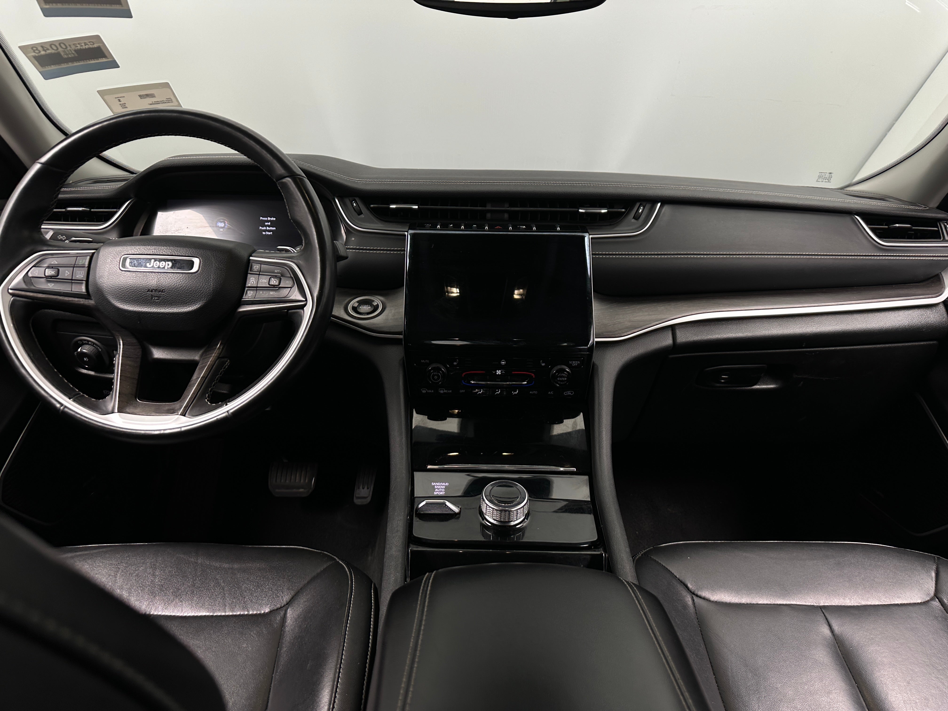 2022 Jeep Grand Cherokee L Limited Edition 2