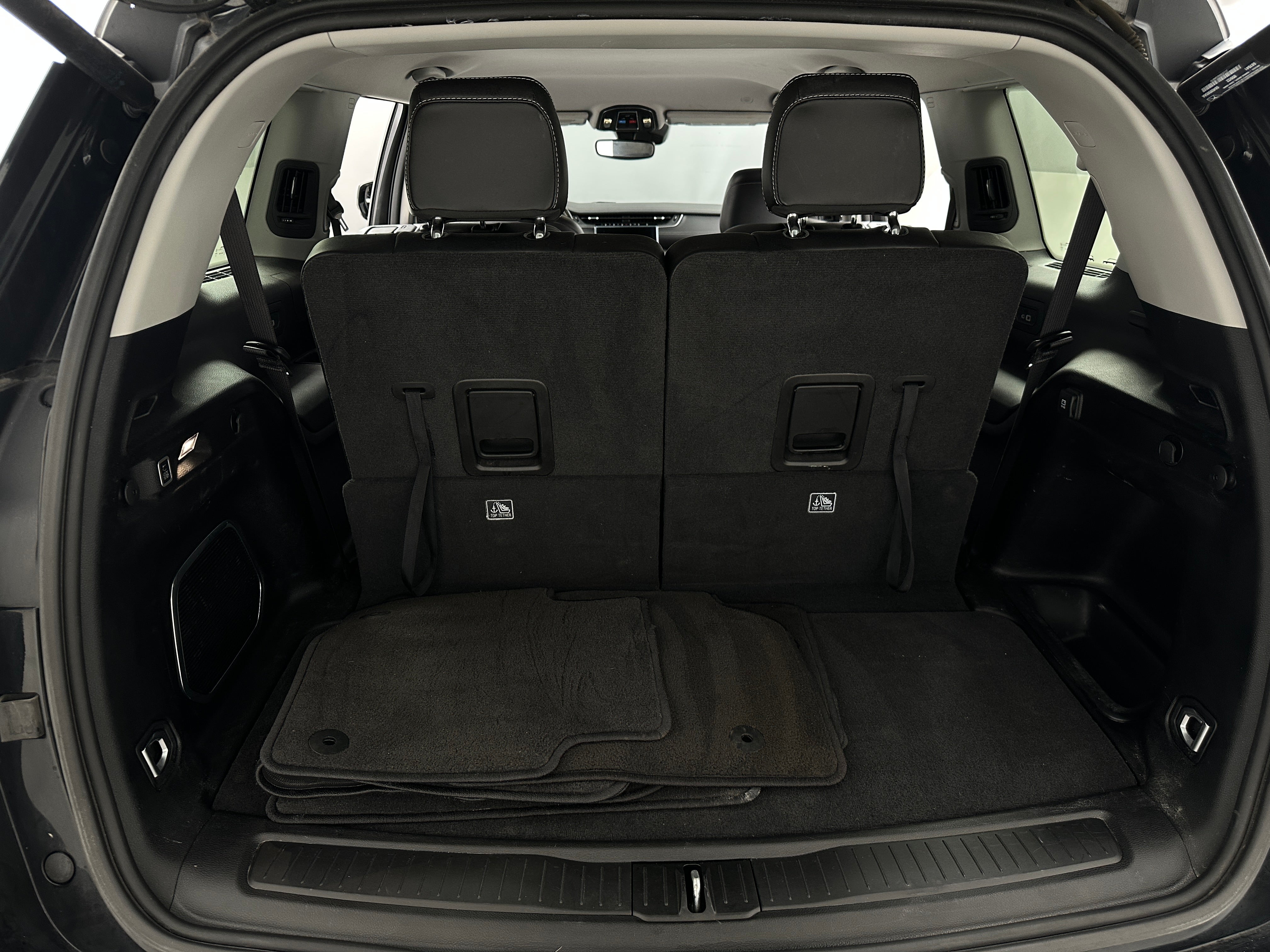 2022 Jeep Grand Cherokee L Limited Edition 6