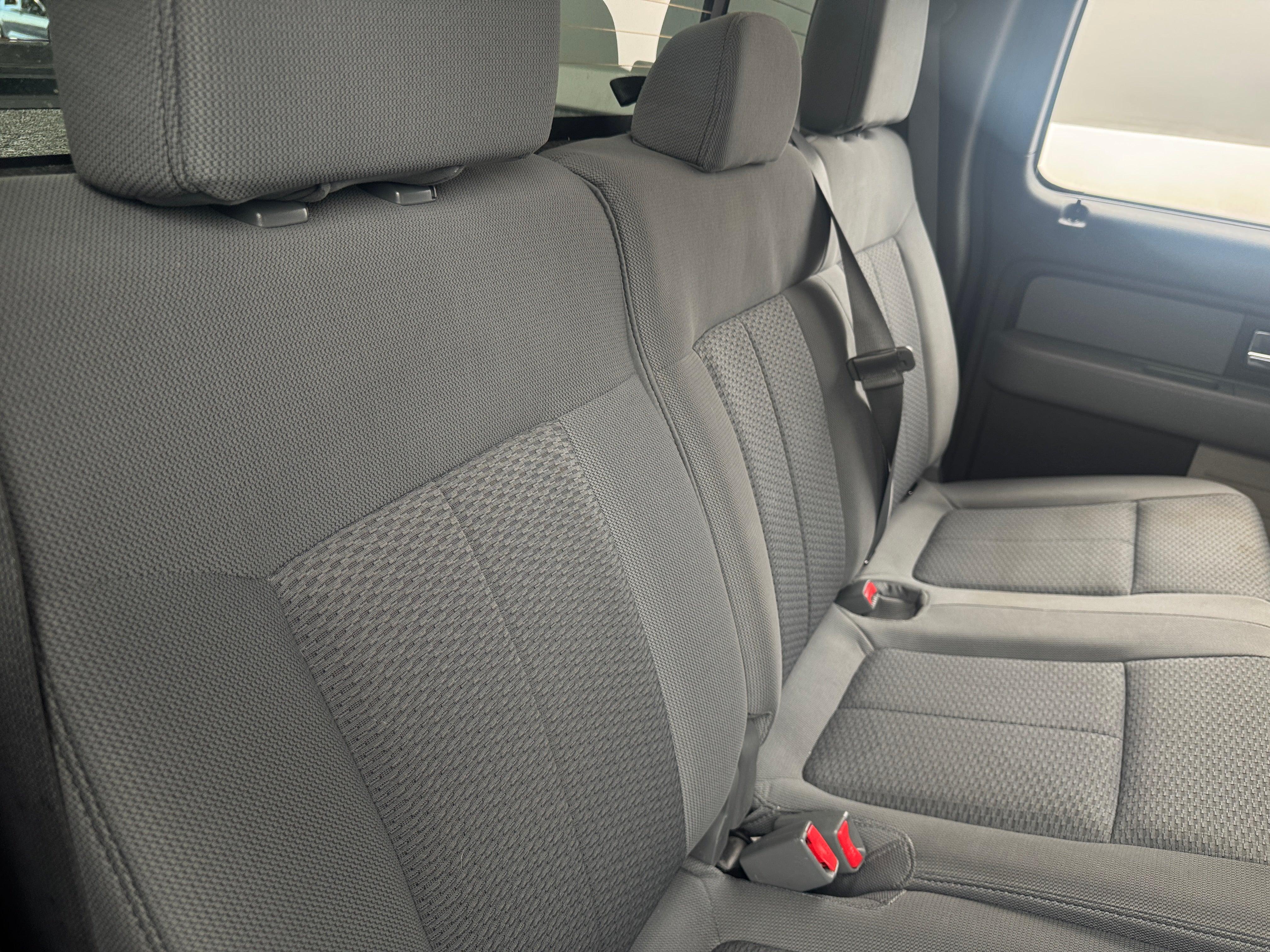 2014 Ford Econoline E-150 6