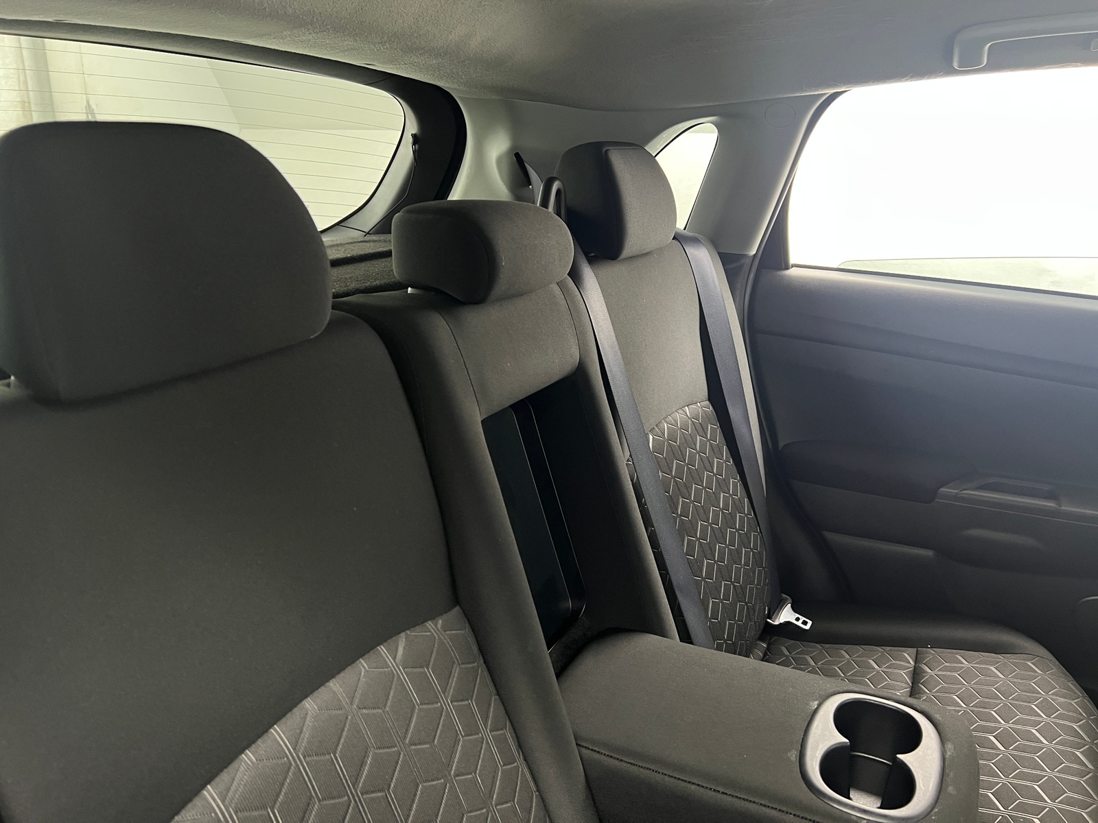Thumbnail: 2022 Mitsubishi Outlander Sport - 6