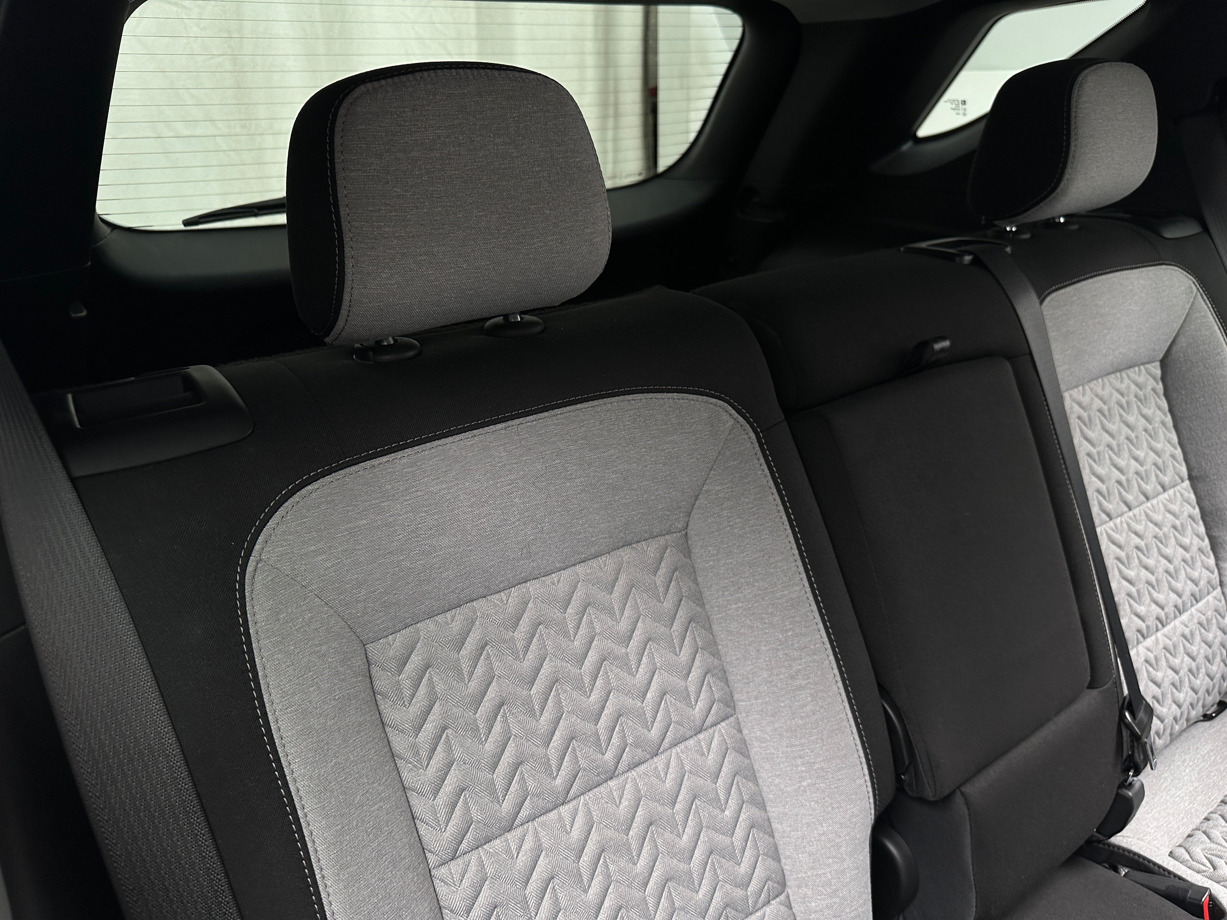 2022 Chevrolet Equinox LS 6